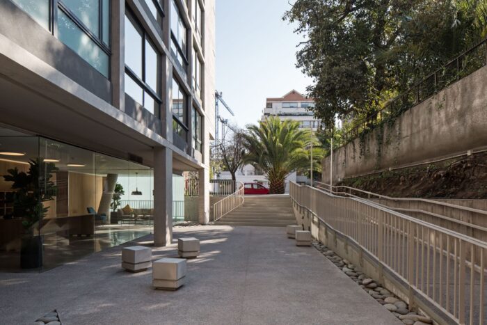 RDR 30 Apartment Building