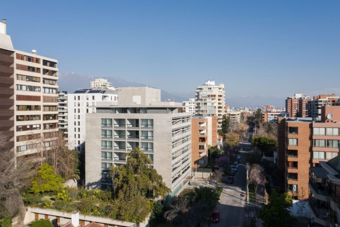 RDR 30 Apartment Building