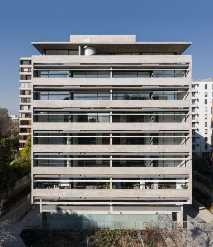RDR 30 Apartment Building