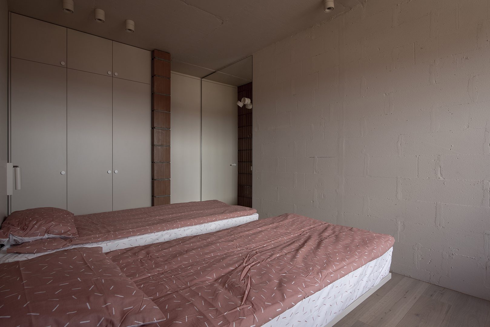 313 Blocks' Apartment