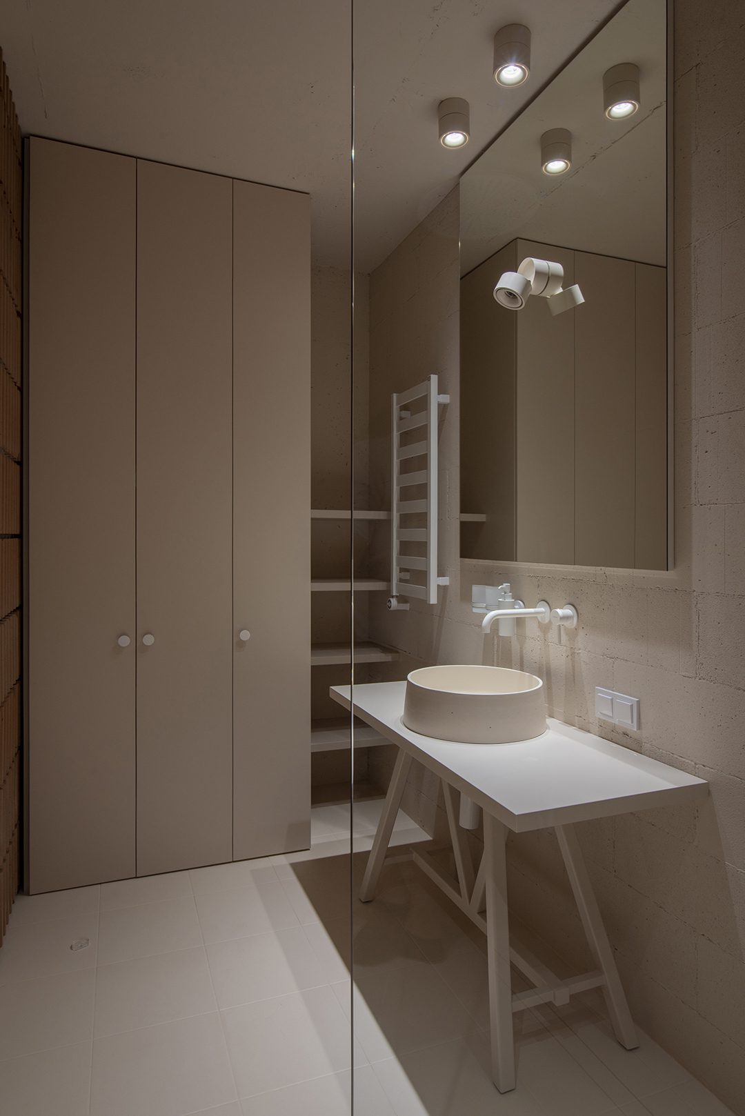 313 Blocks' Apartment