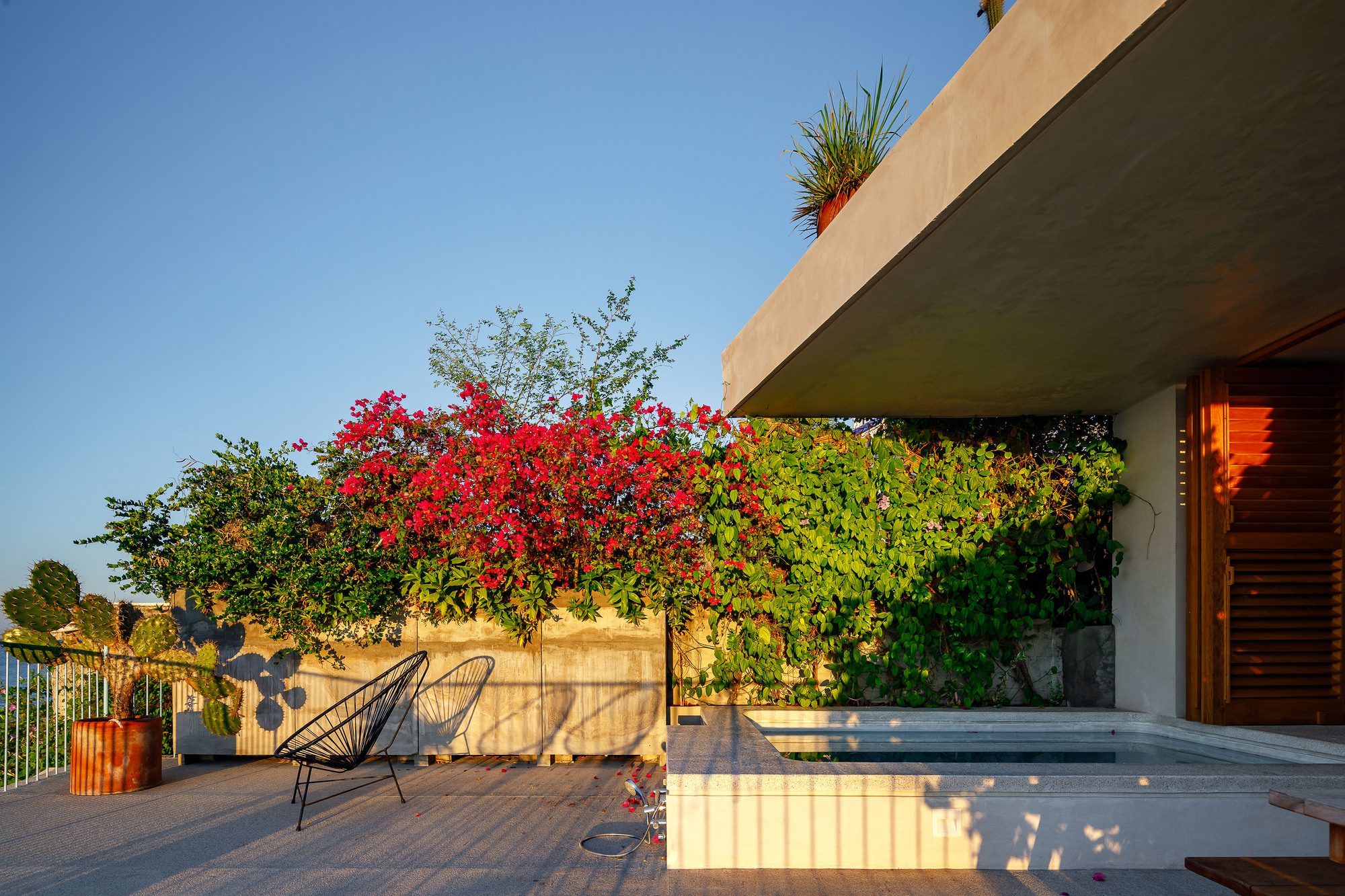 La Escondida Apartments