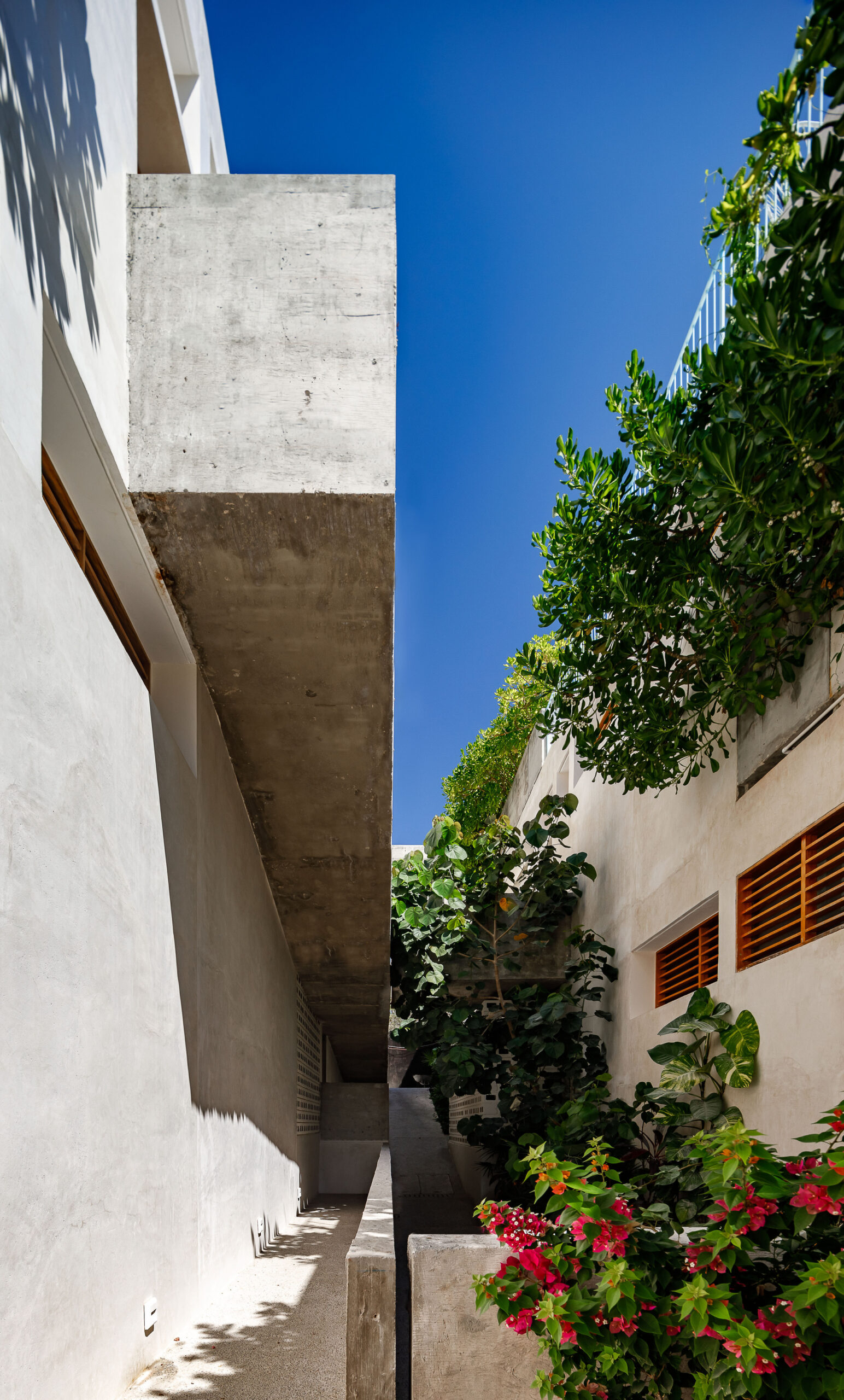 La Escondida Apartments