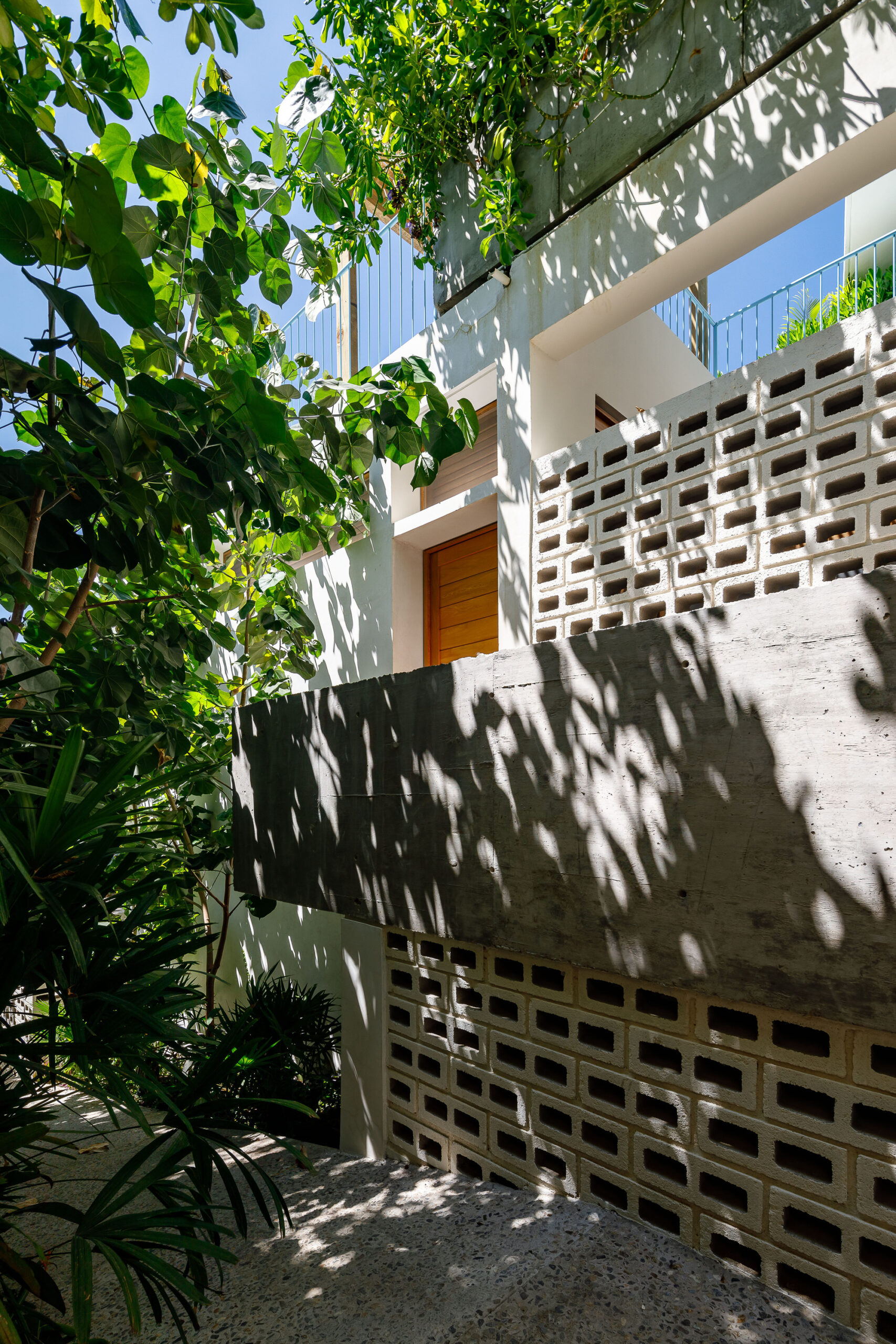 La Escondida Apartments