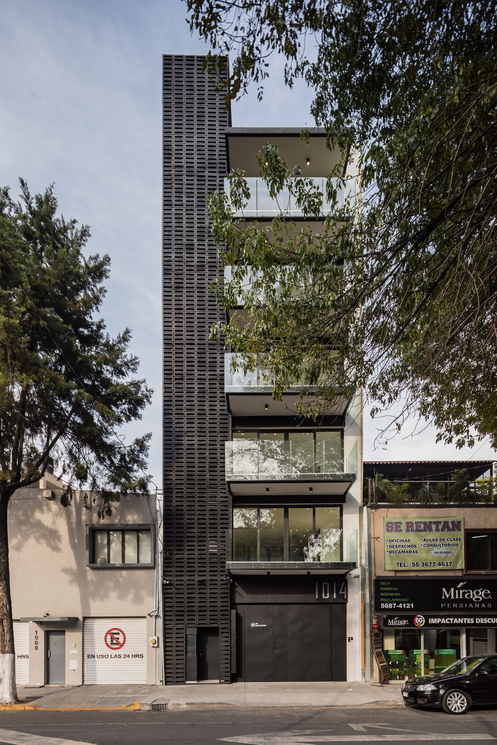 Division del Norte Building