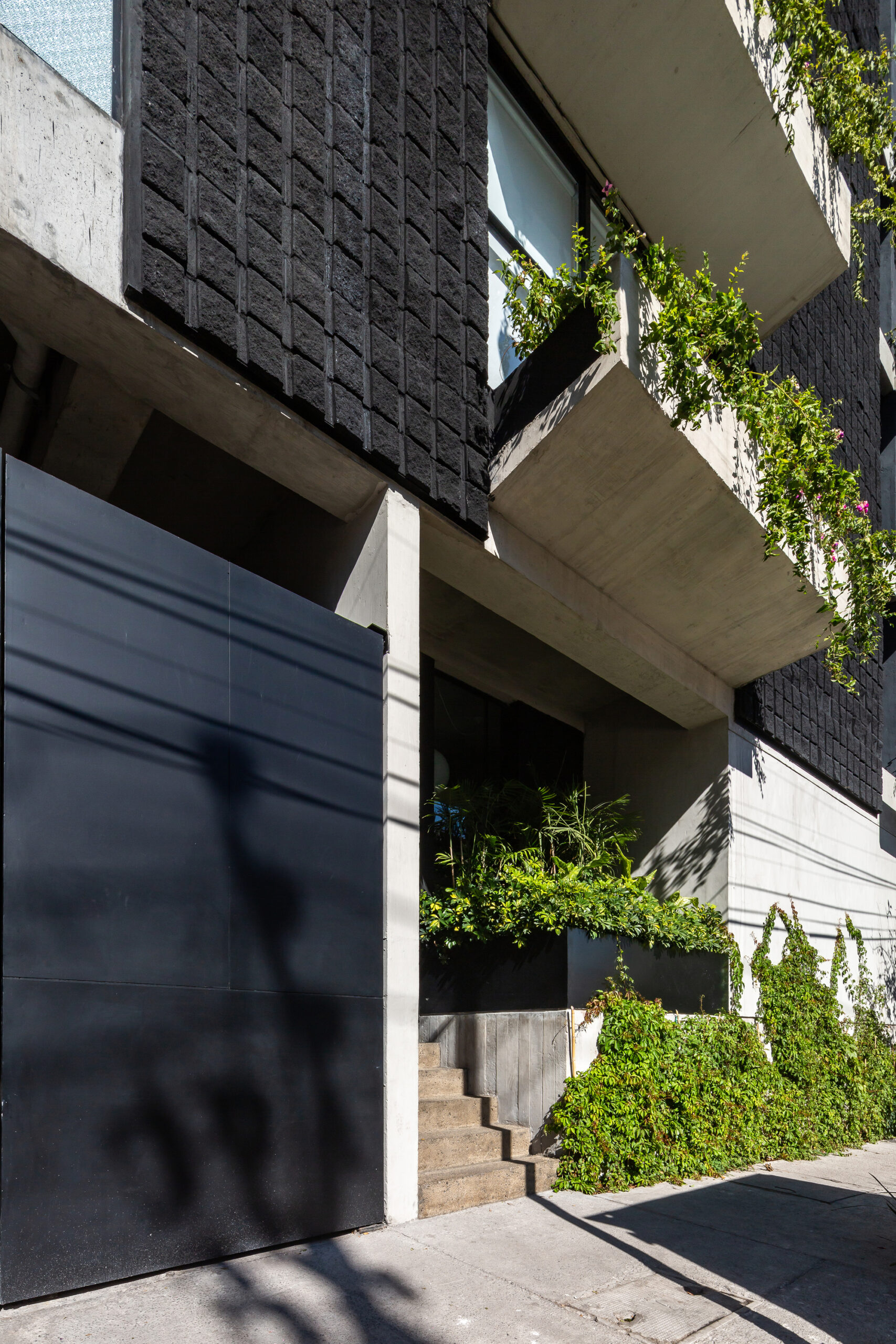 Rebull 85 Building