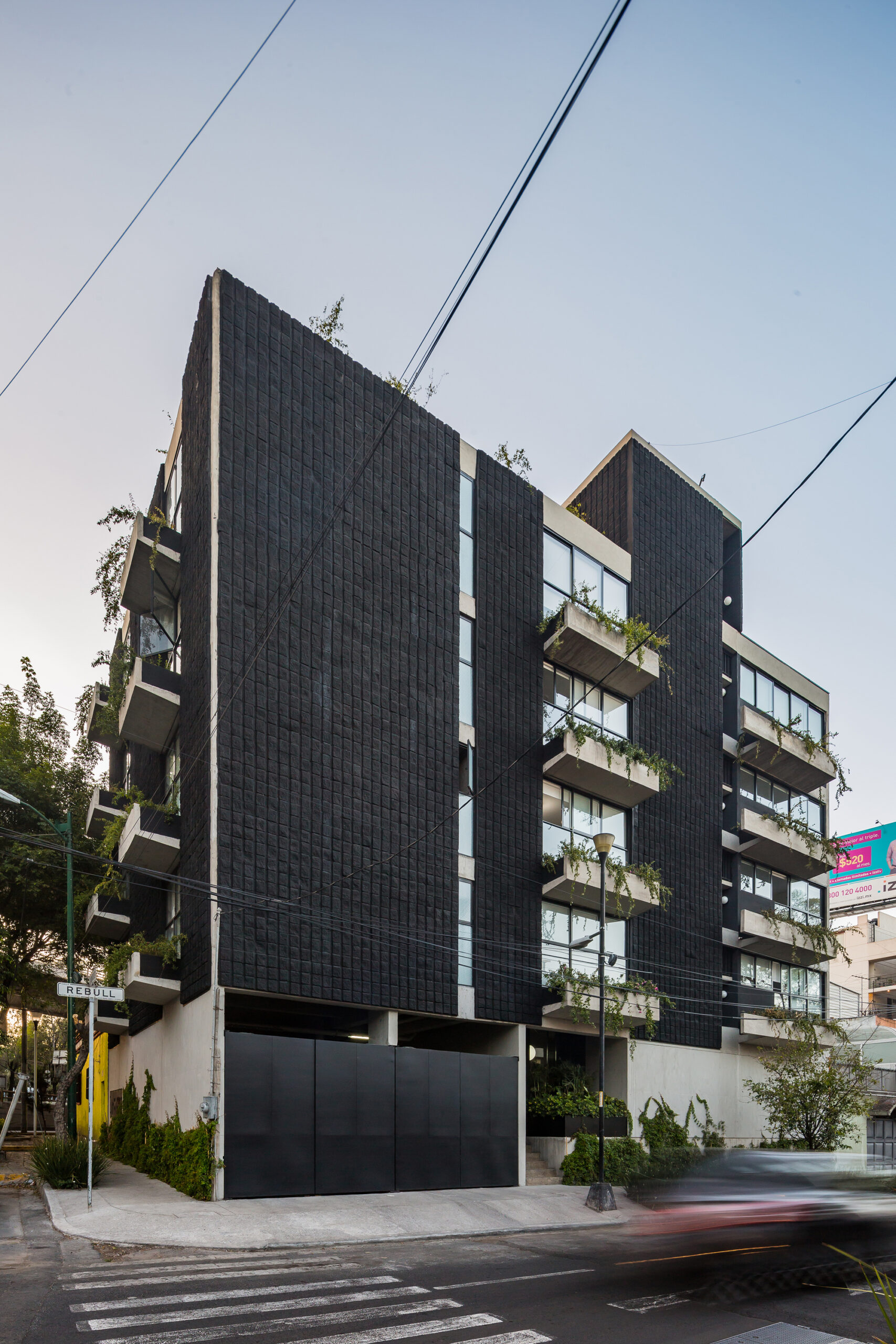 Rebull 85 Building