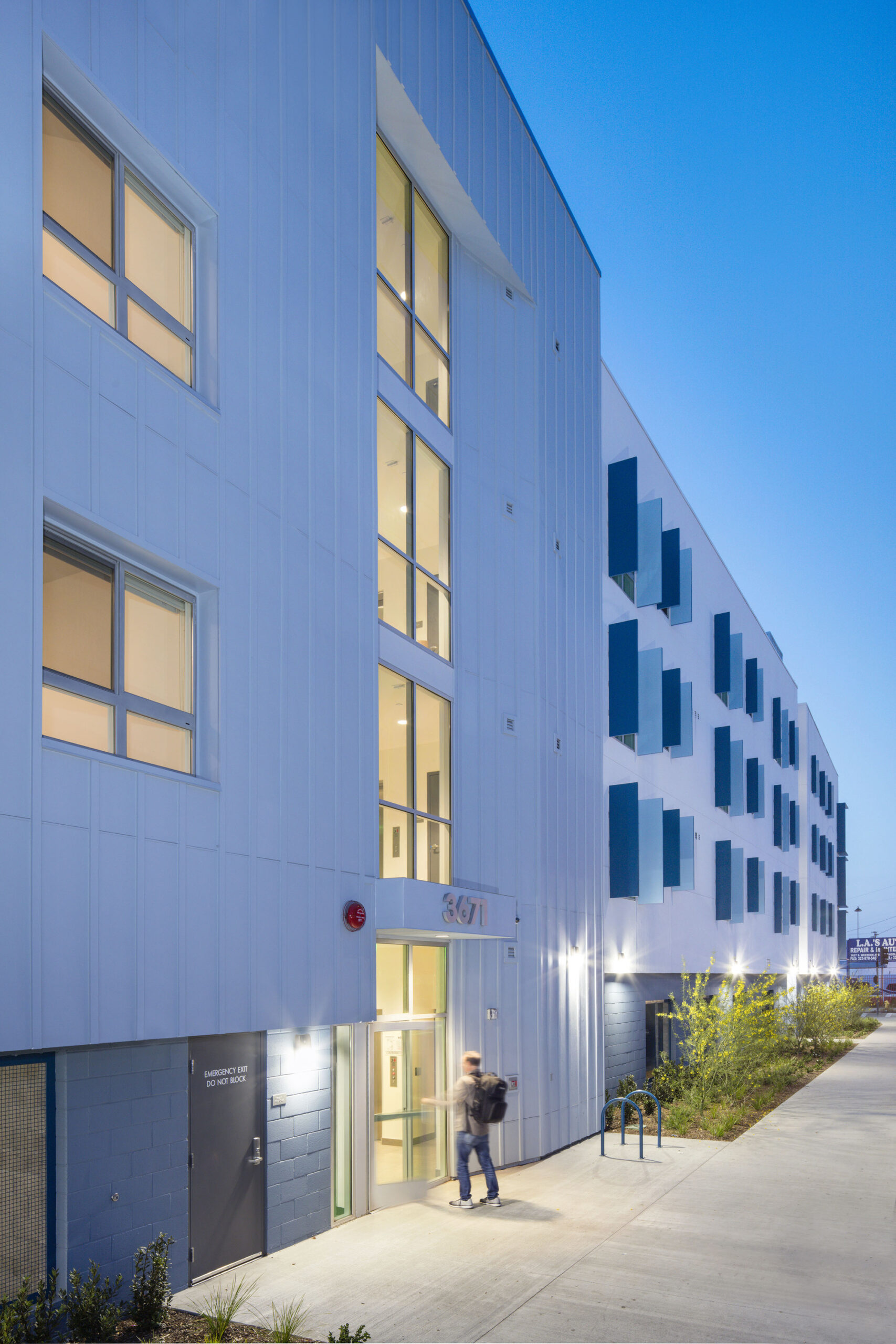 Metro at Western Housing