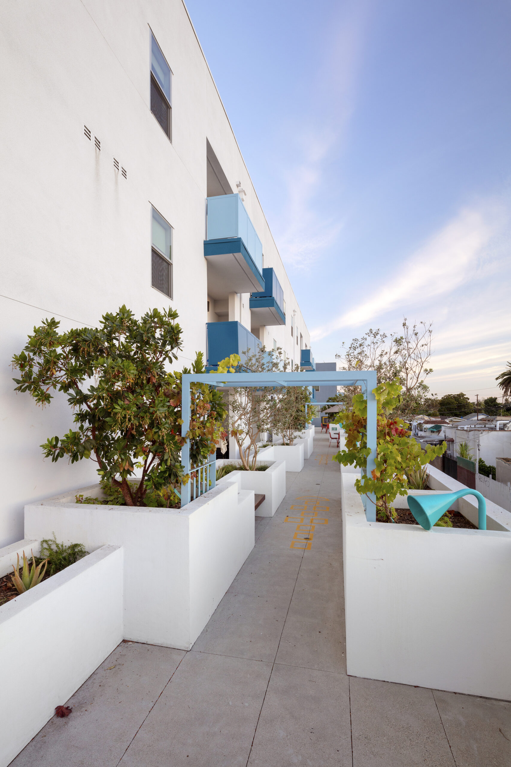 Metro at Western Housing