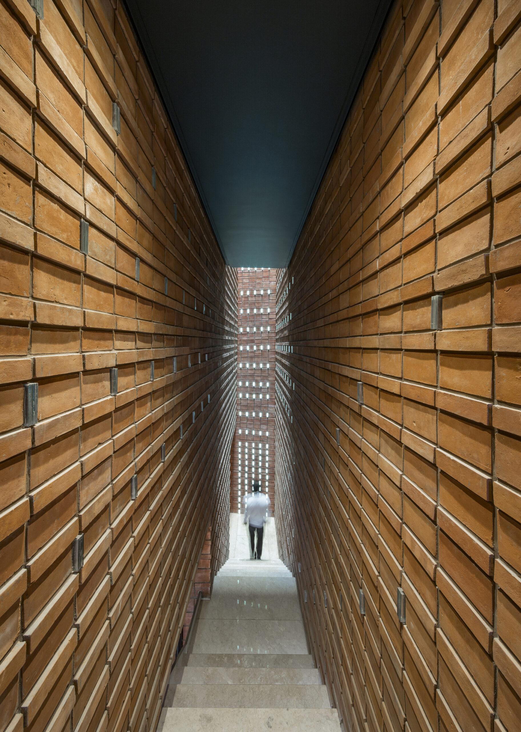 © Parham Taghioff13