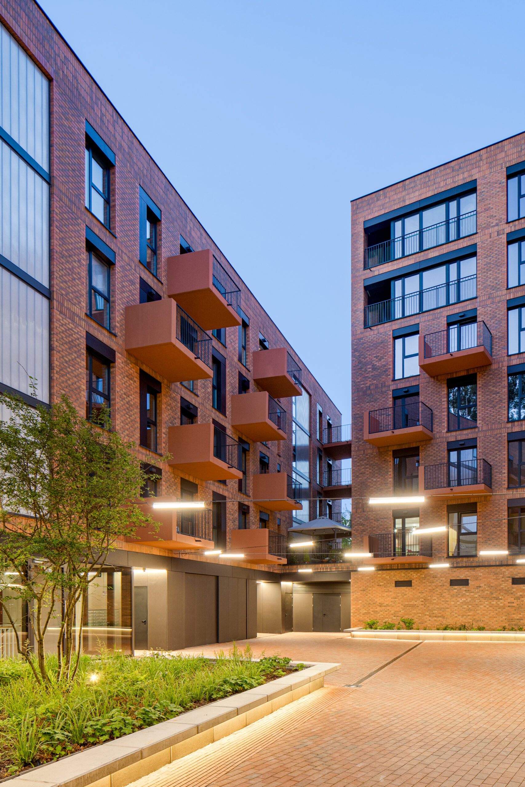 G19 Housing