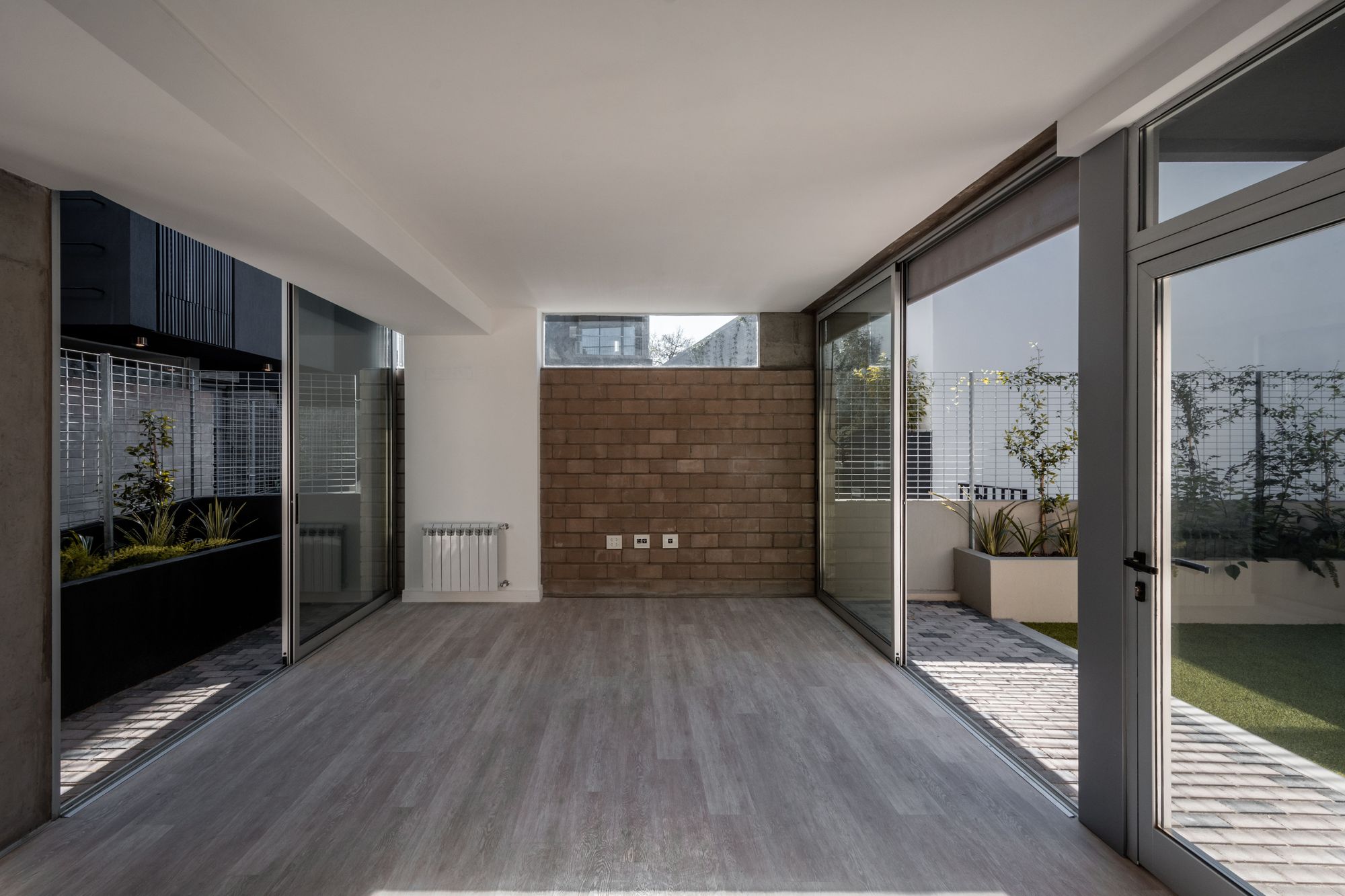 Pichincha Hybrid Housing Complex