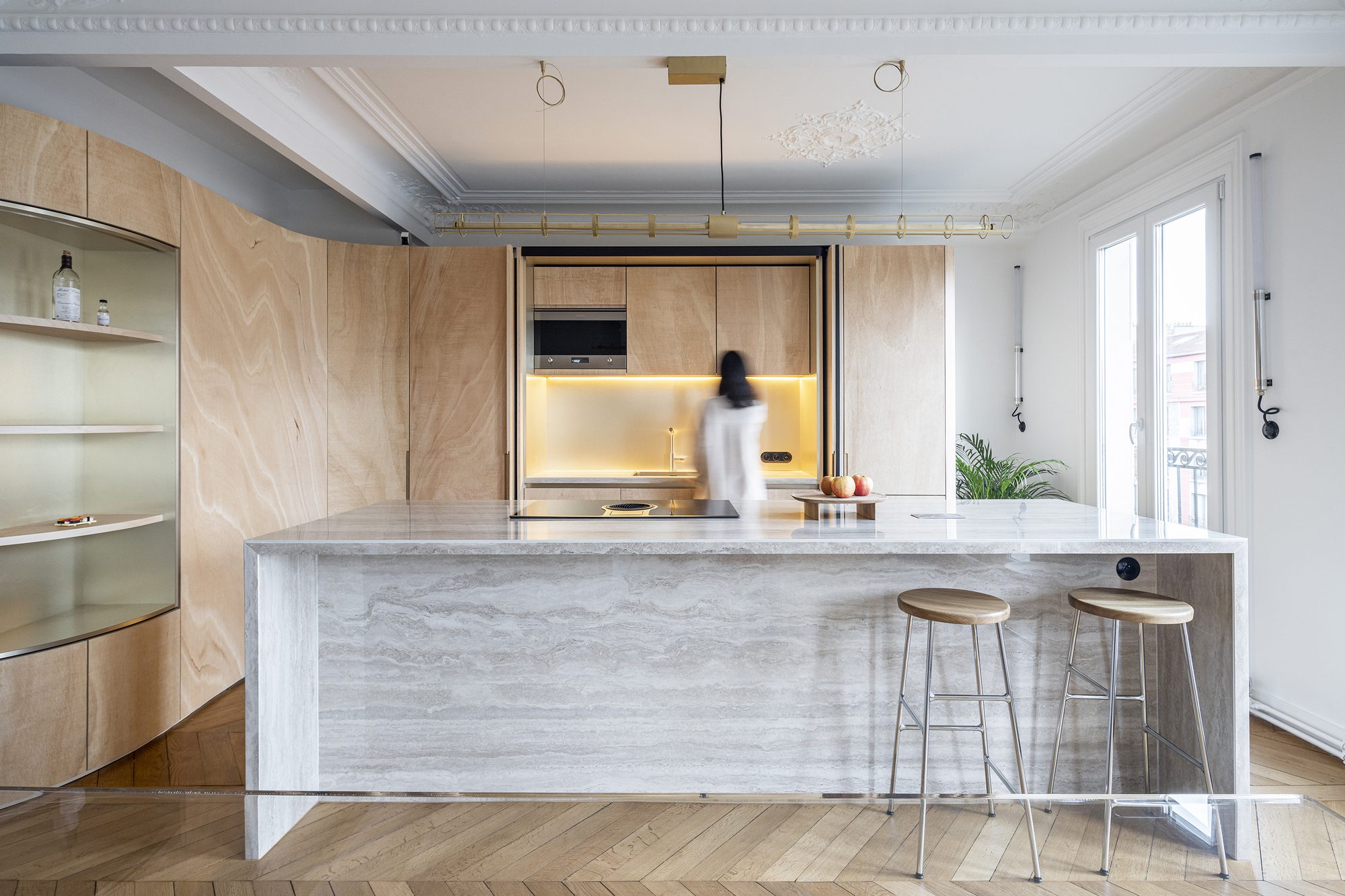 Wood Ribbon Apartment