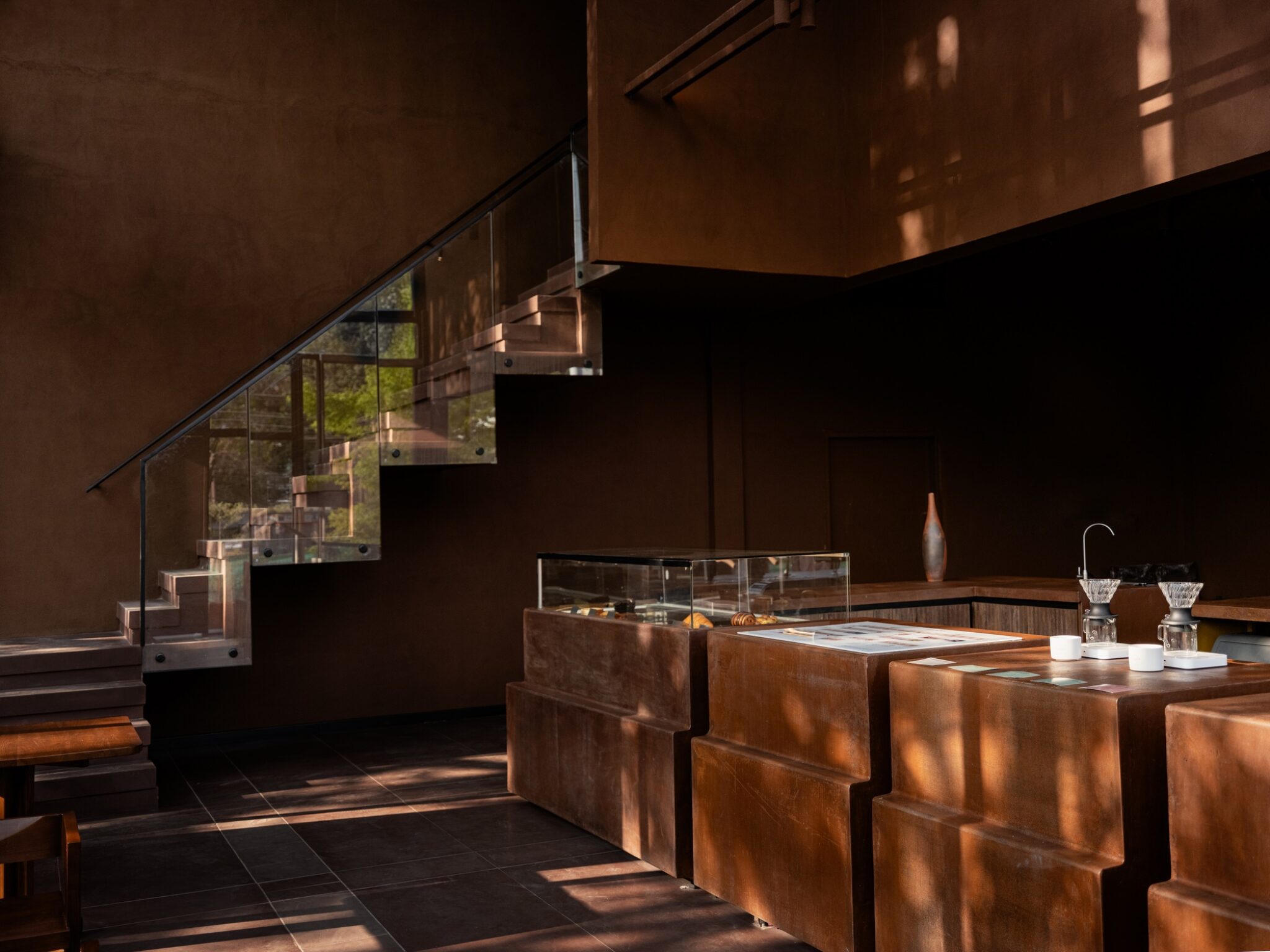 True Black Coffee Bar | NaaV Studio - Arch2O.com