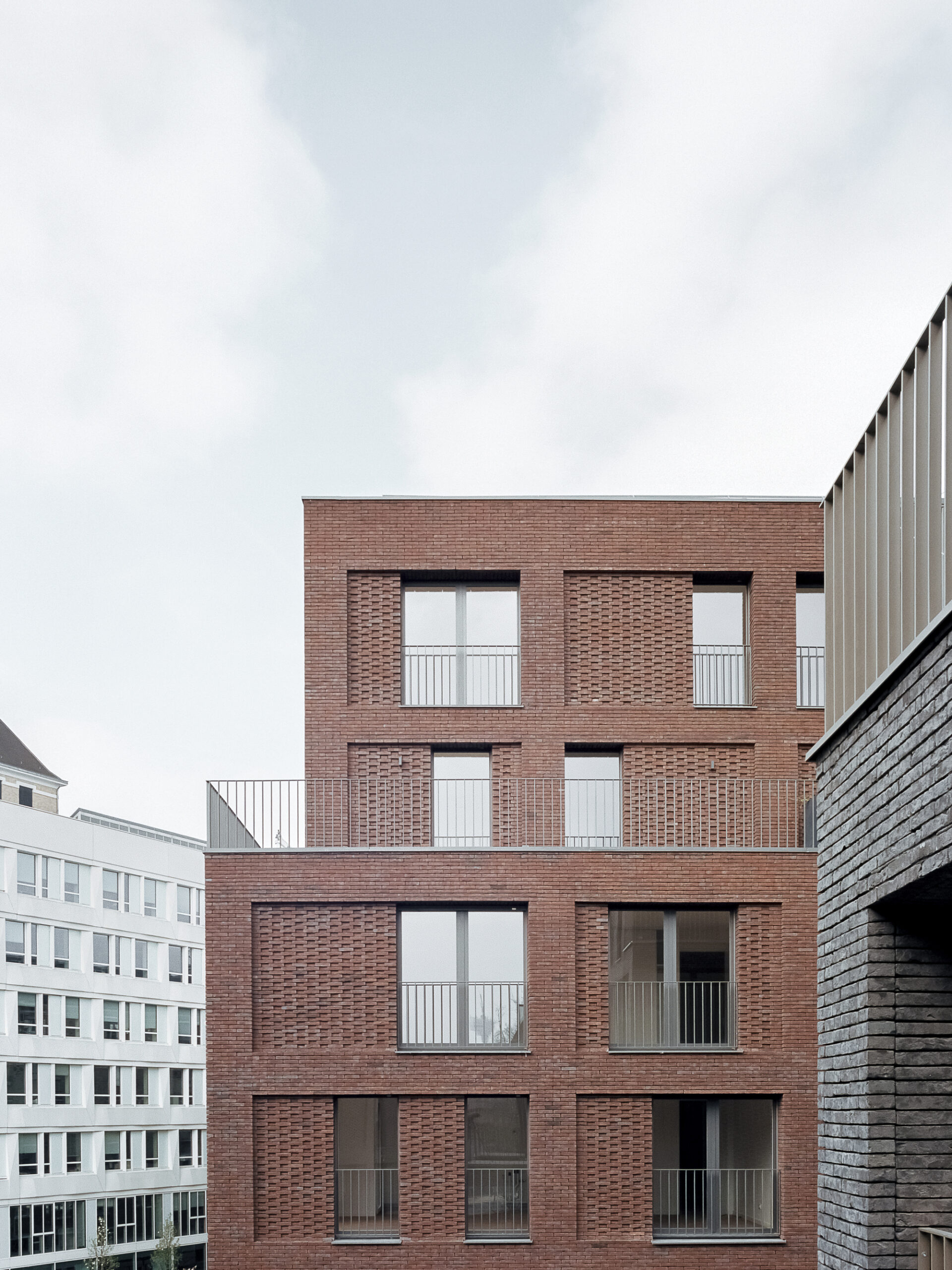 Avenier Cornejo 88 Housing Units