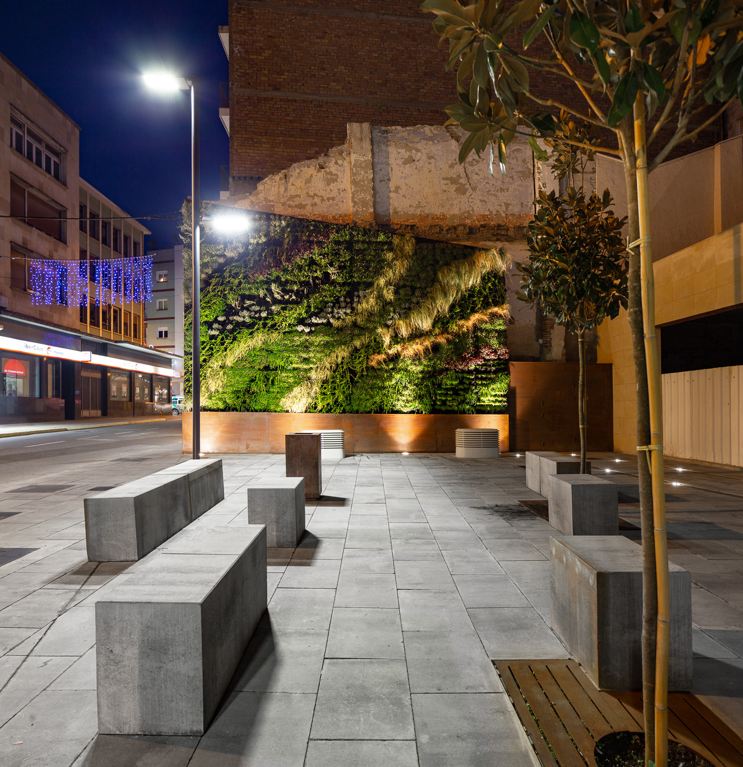 Housing Block Monzon