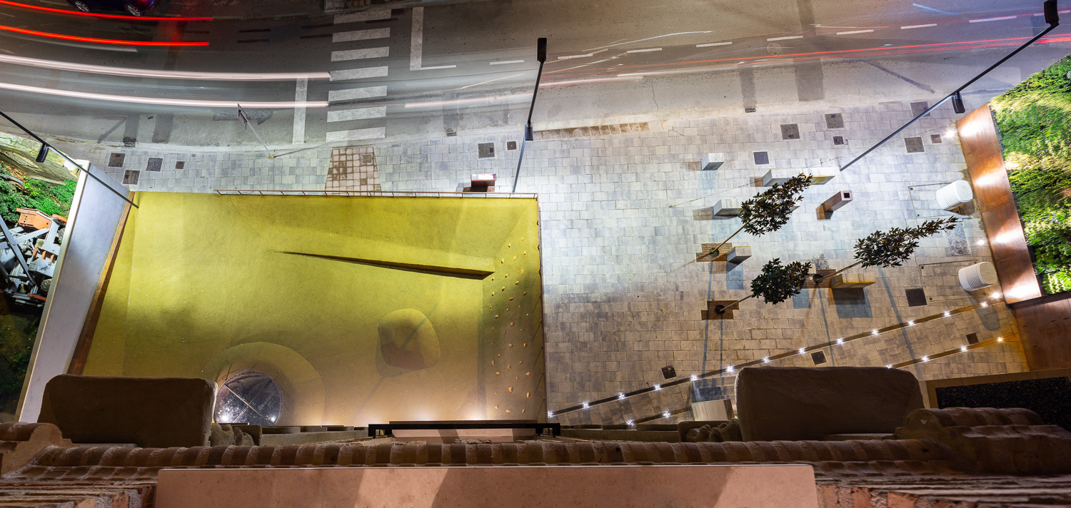 Housing Block Monzon