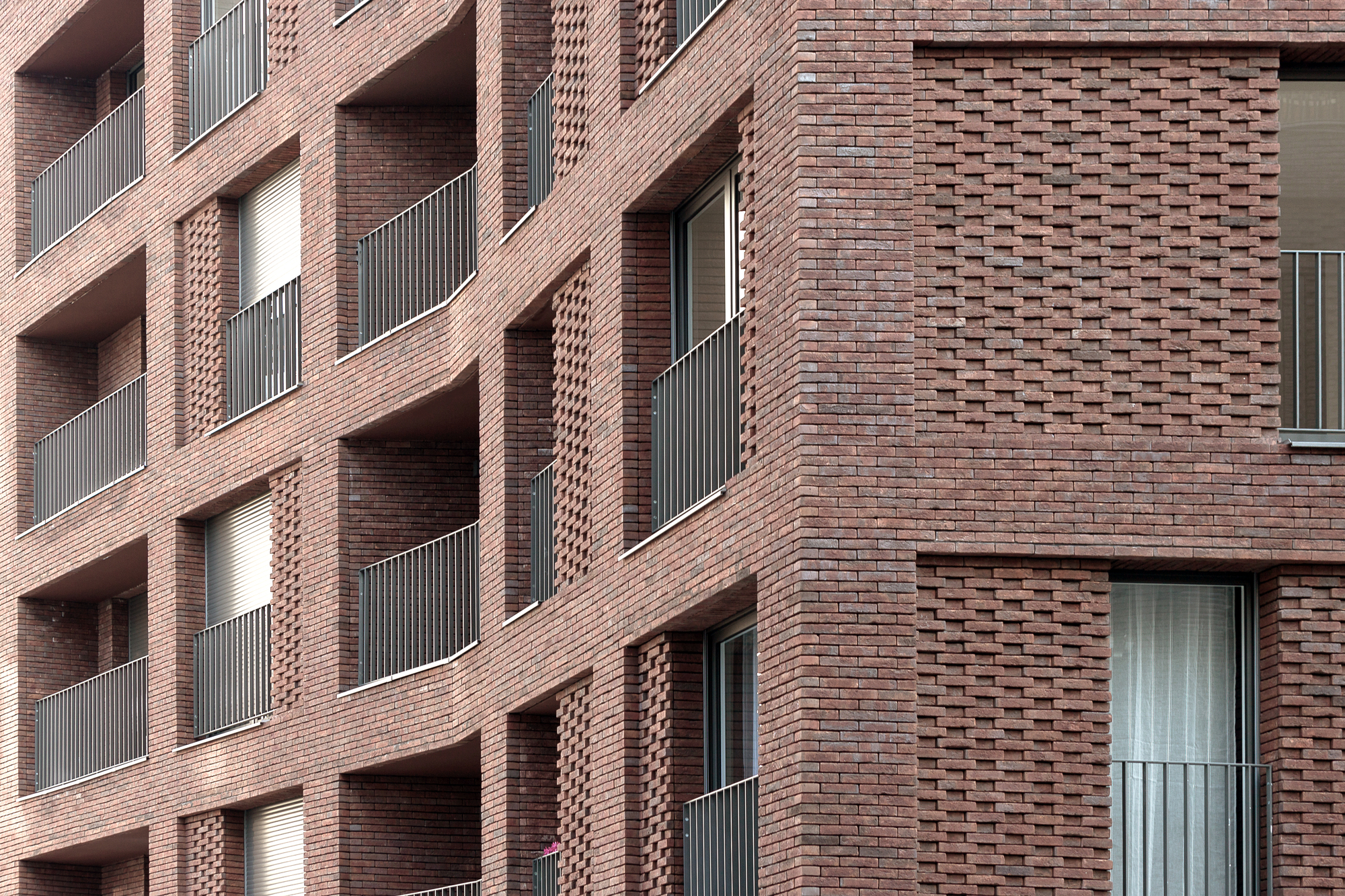 Avenier Cornejo 88 Housing Units