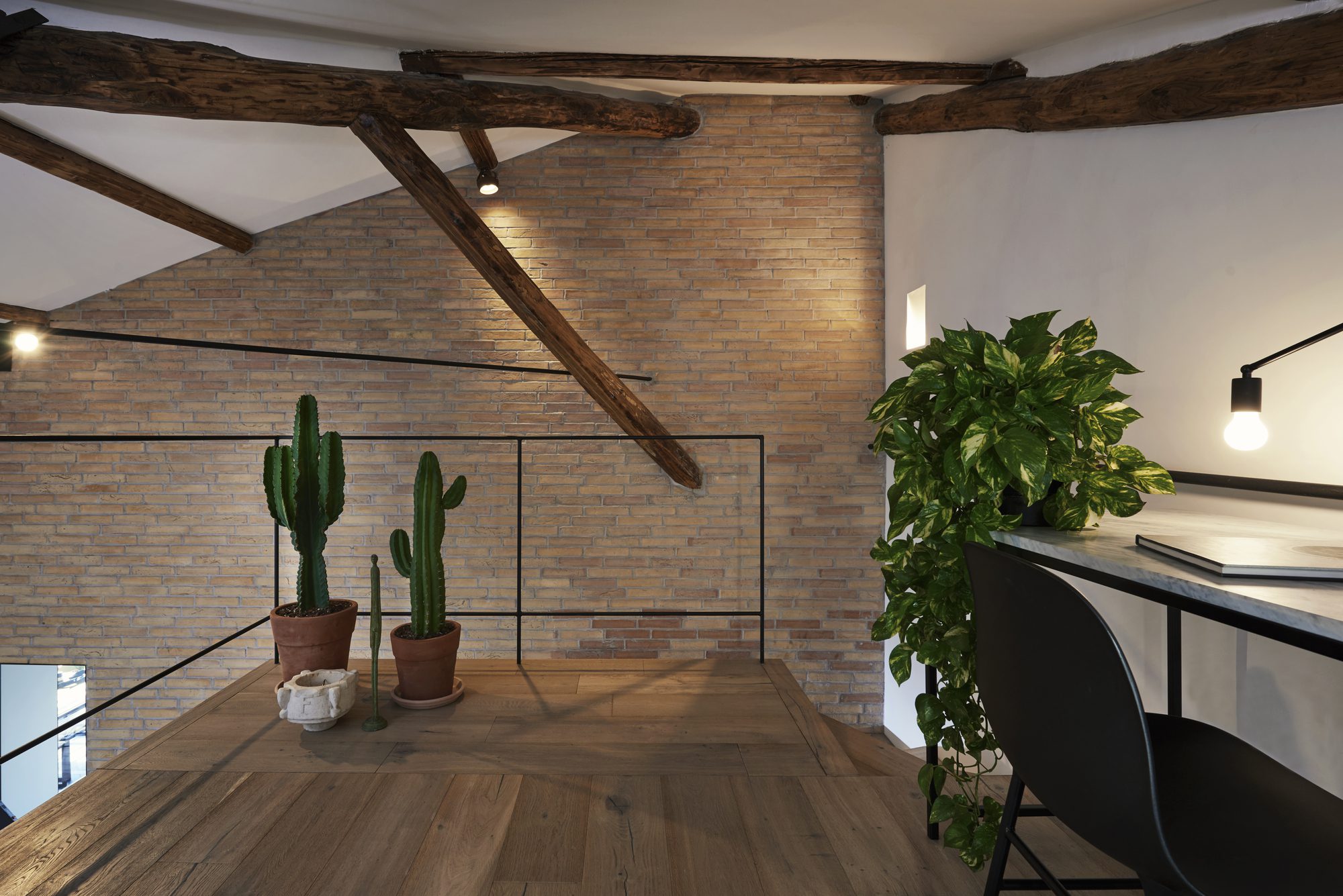 AR Penthouse