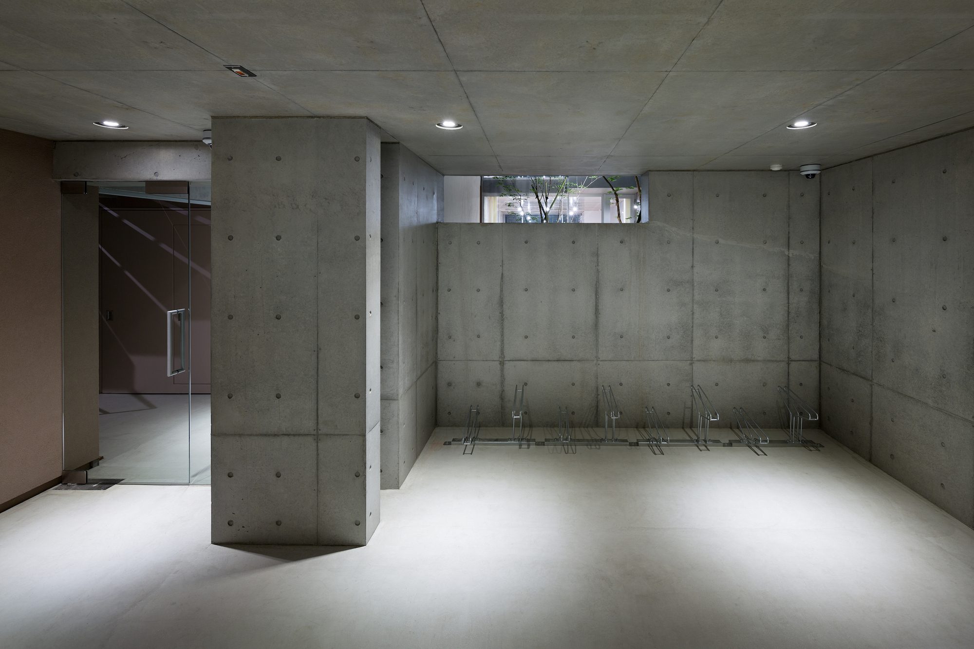 © Takumi Ota11