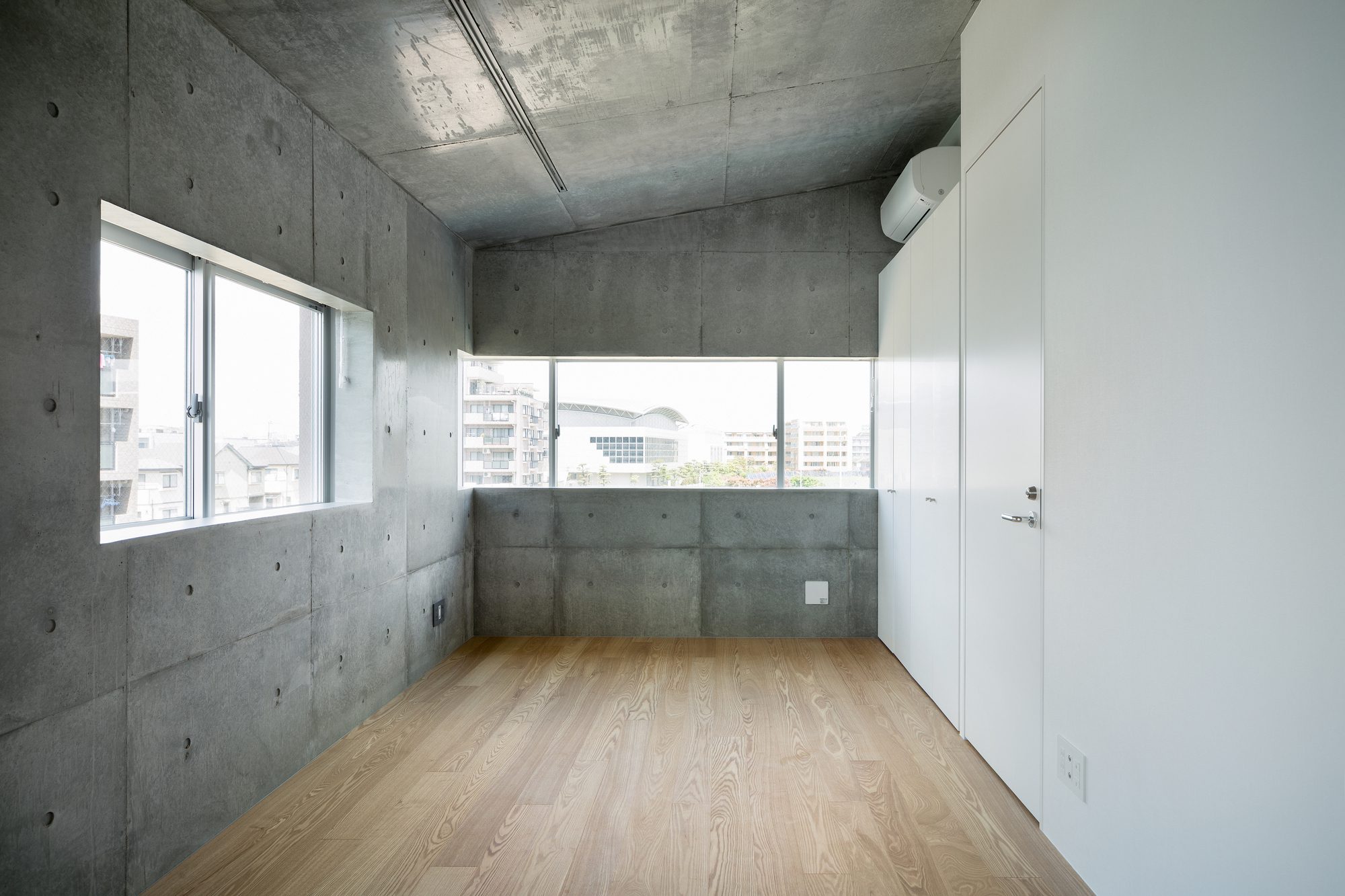 © Takumi Ota14