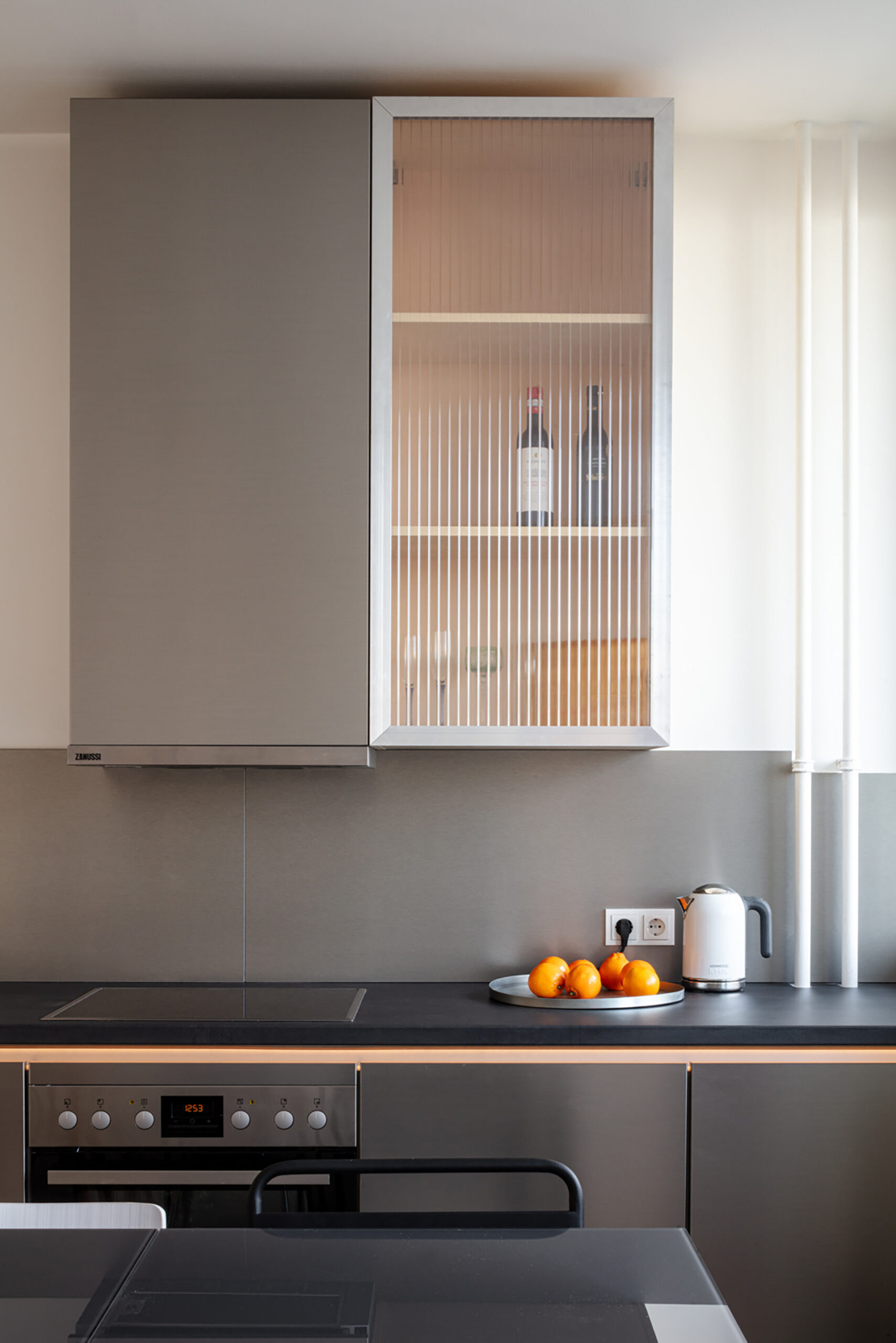 Domesticated Square Apartment