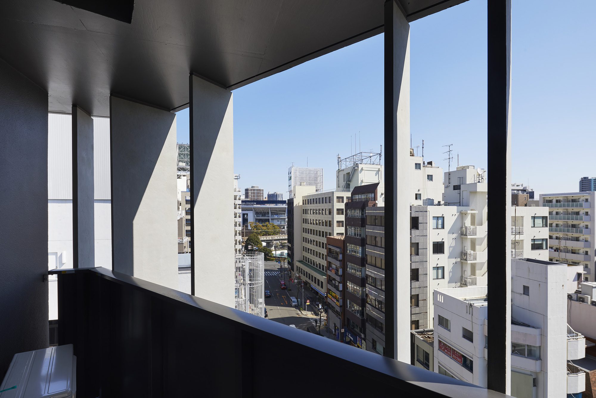 © Toshiyuki Yano16