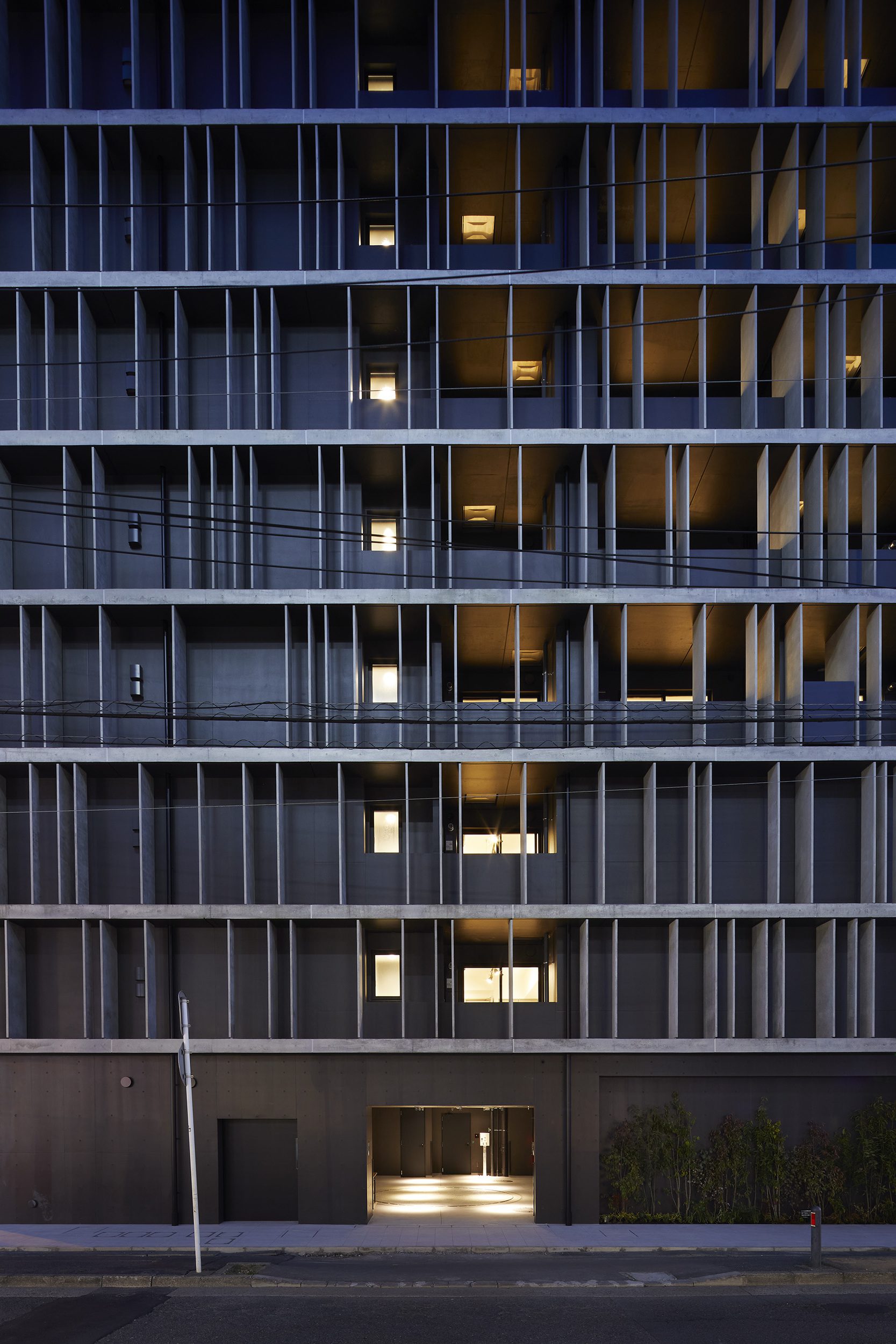 © Toshiyuki Yano18