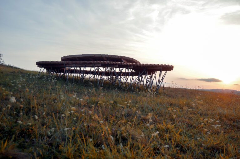100x Round Table | Atelier Széchenyi István University for Field of Sparks