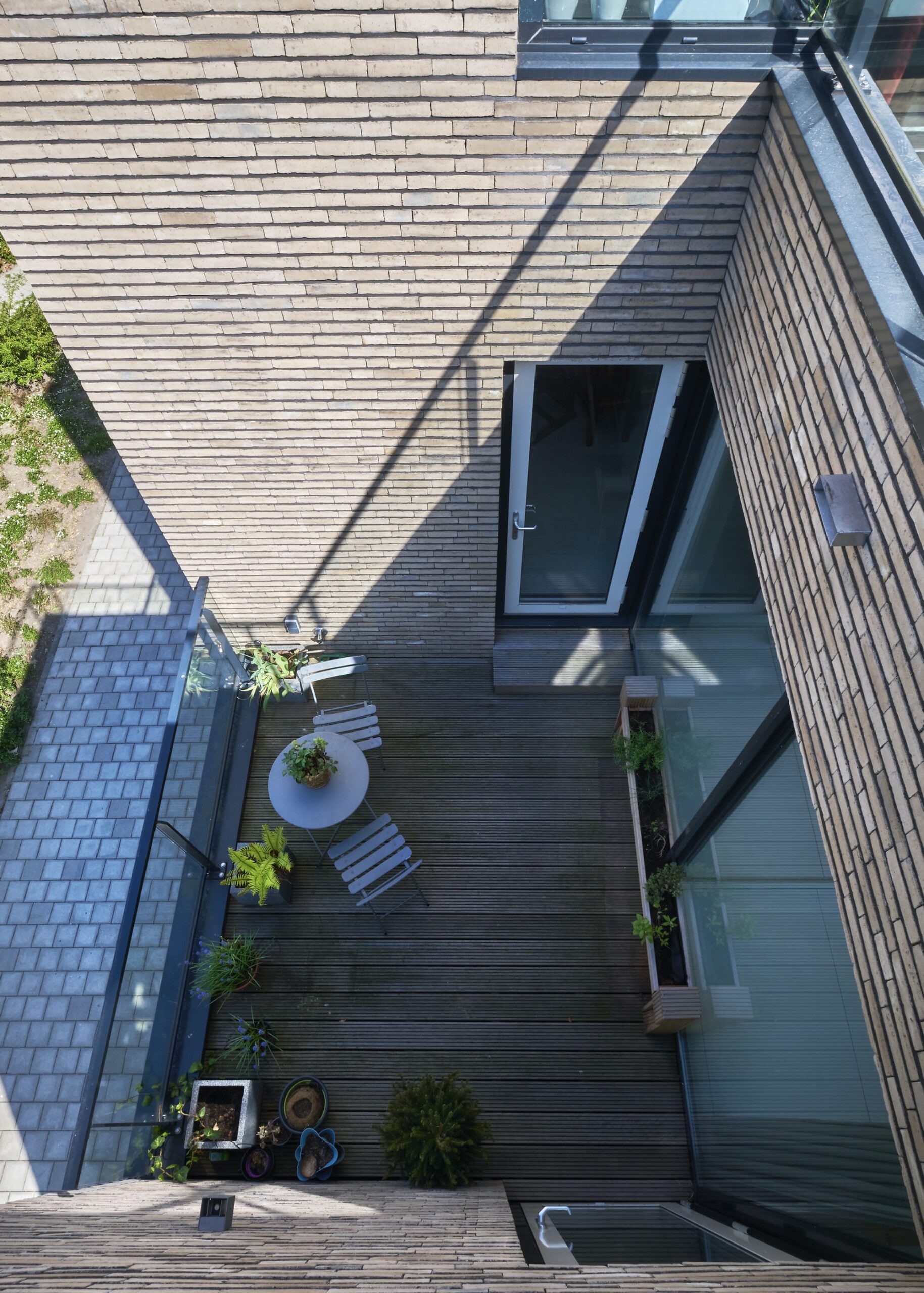 KKL13 Housing