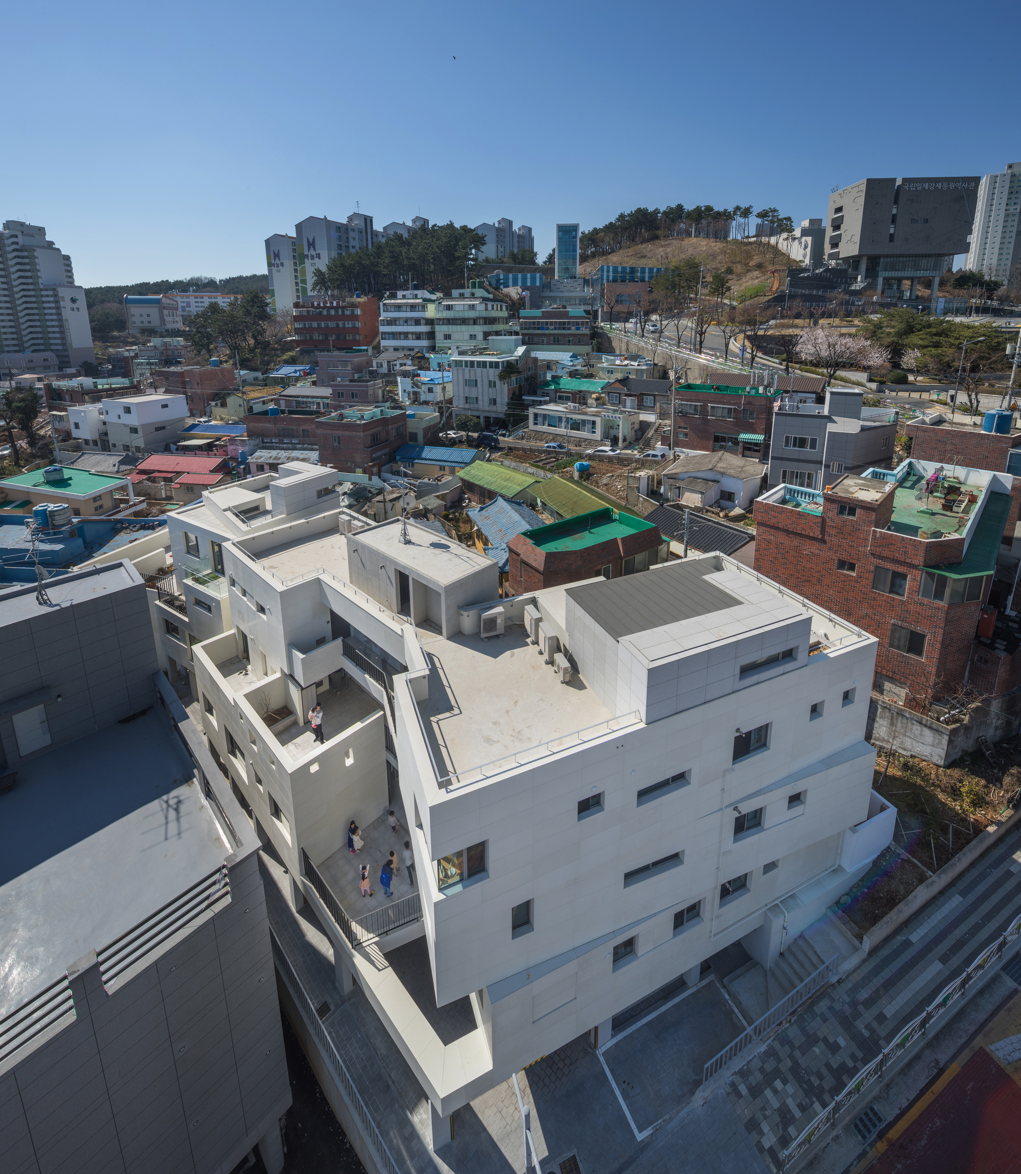 Mo Yeo Ga Apartment Building