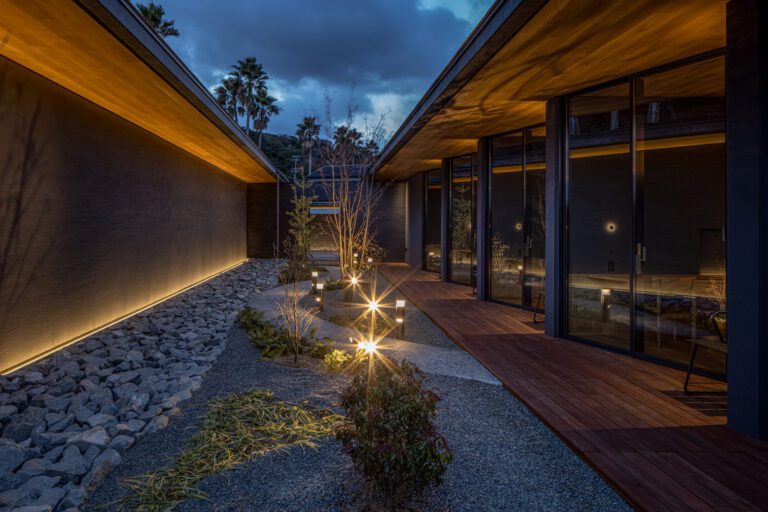 River Sea Villa | KAWAZOE JUNICHIRO ARCHITECTS