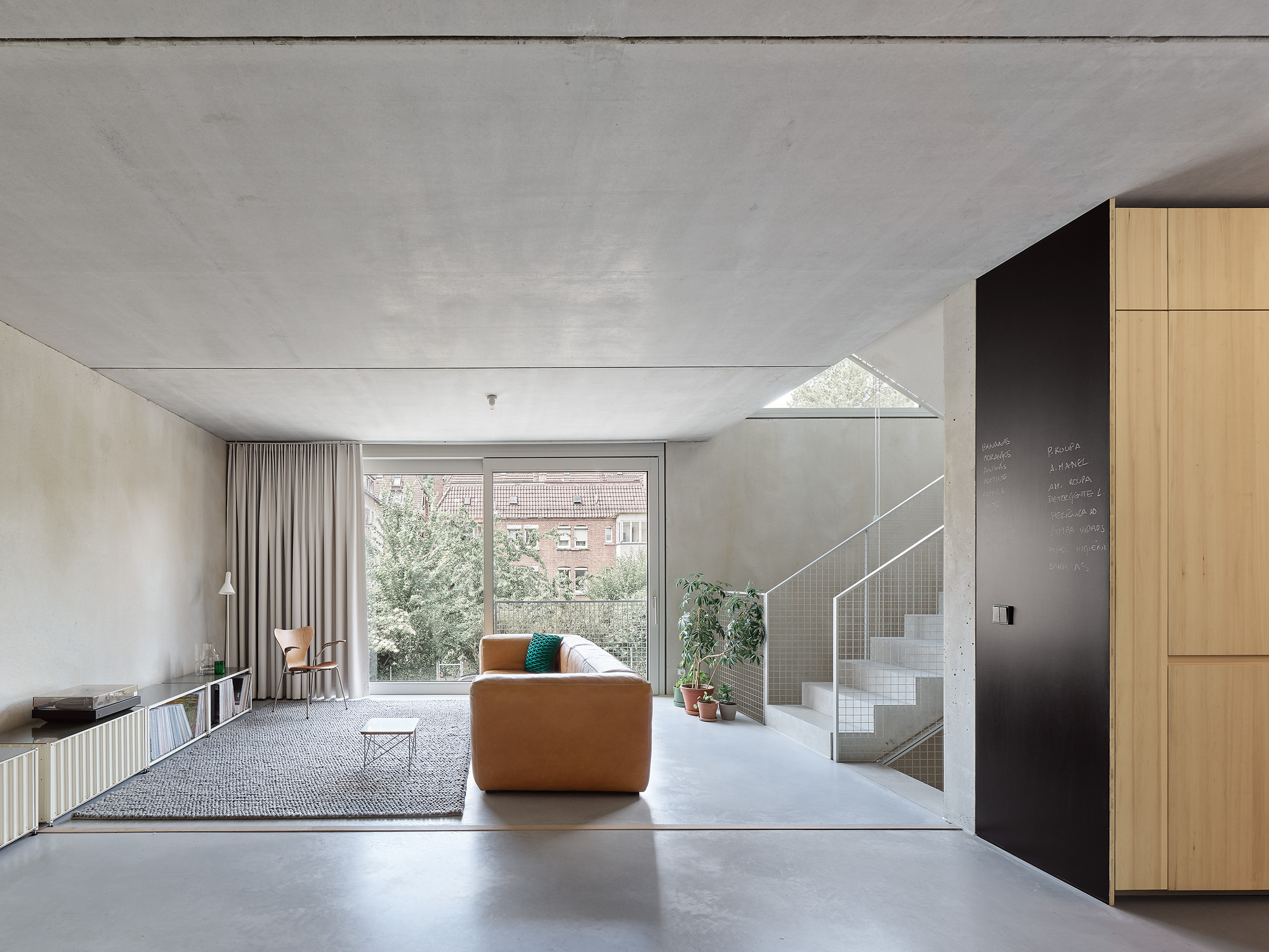 HS77 Stuttgart Apartments