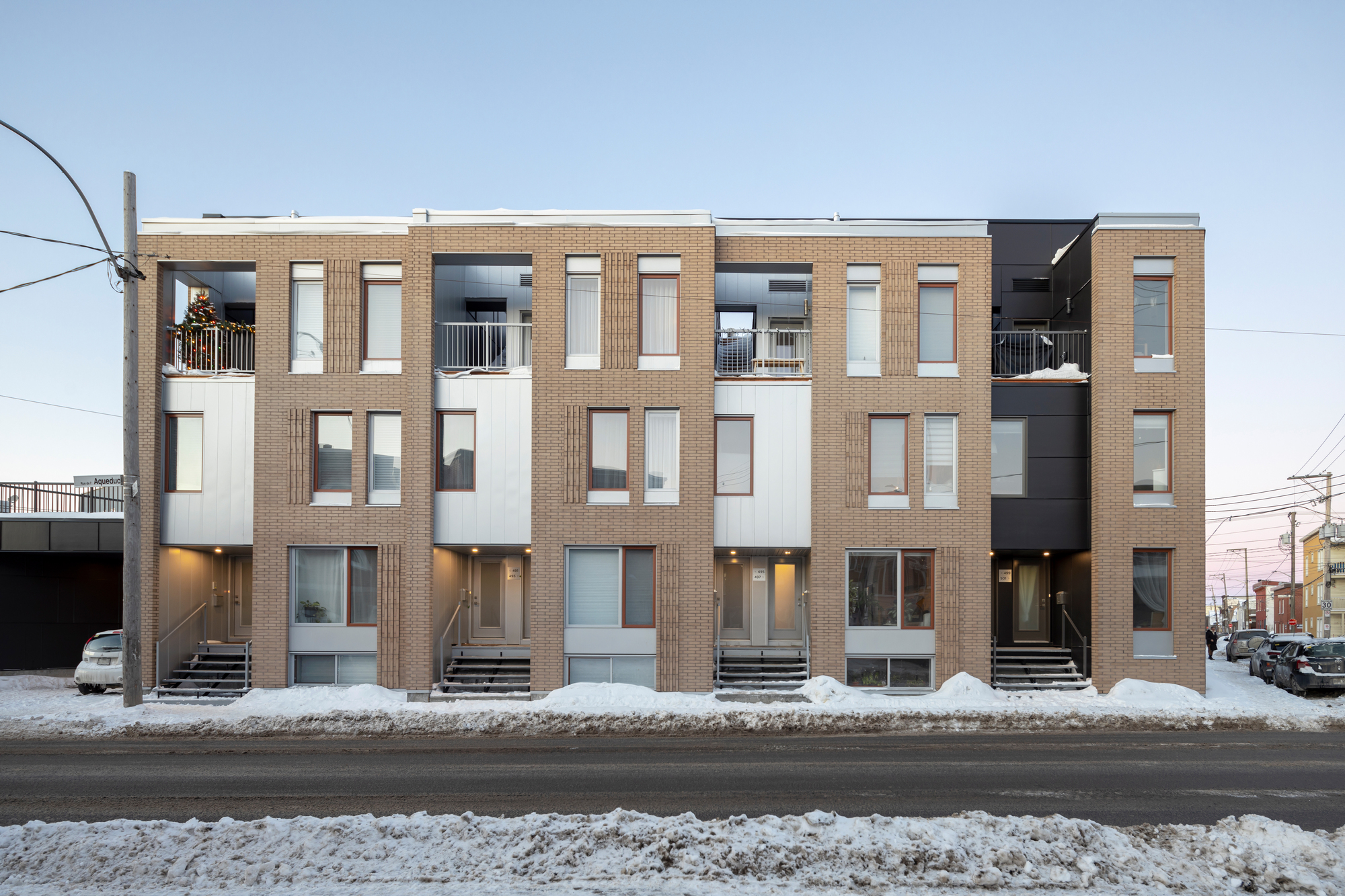 Ozias Apartments
