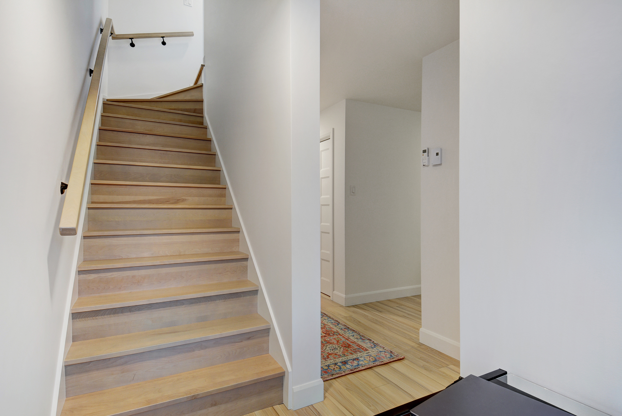 Ozias Apartments
