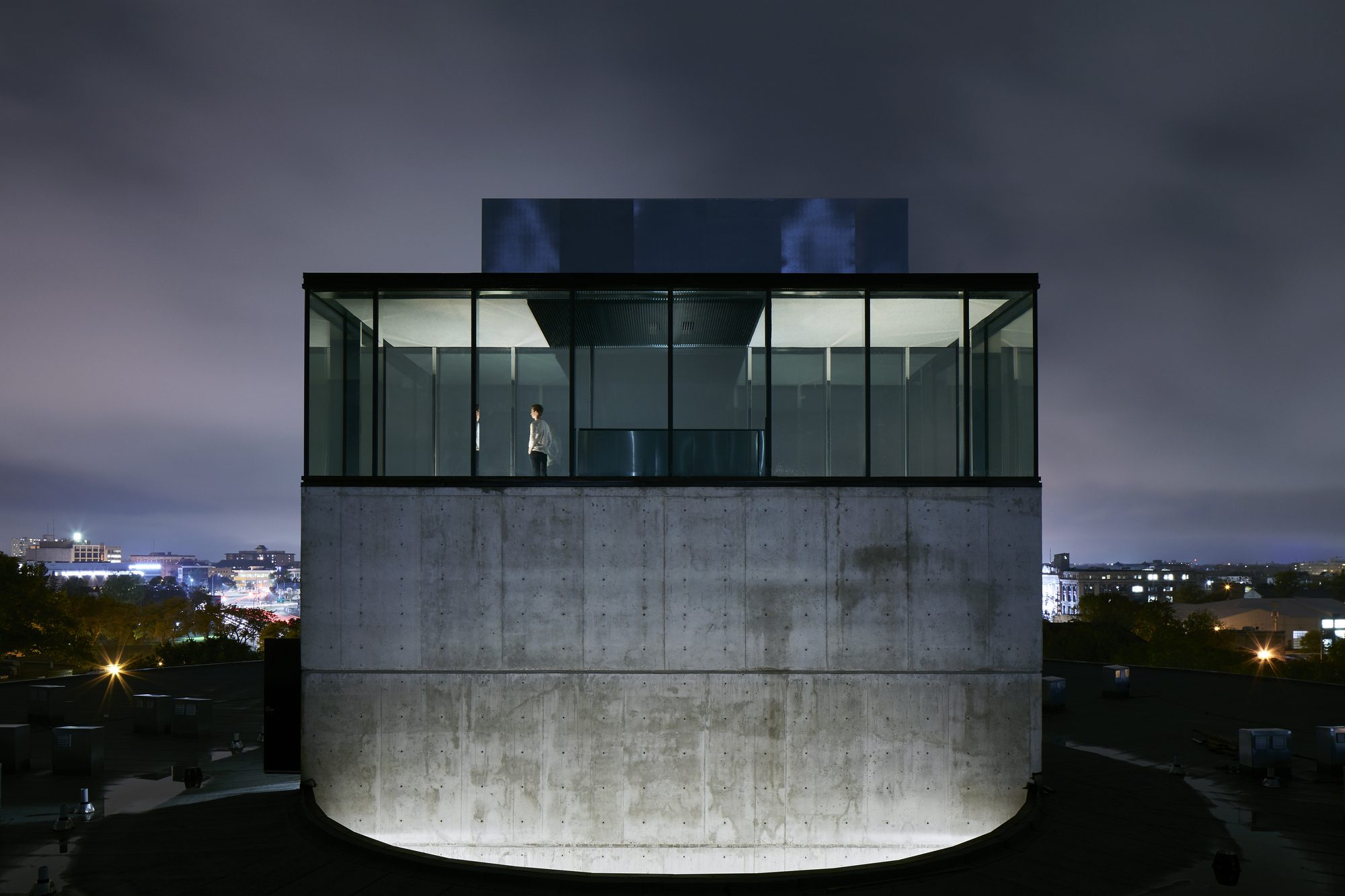 62M Apartments