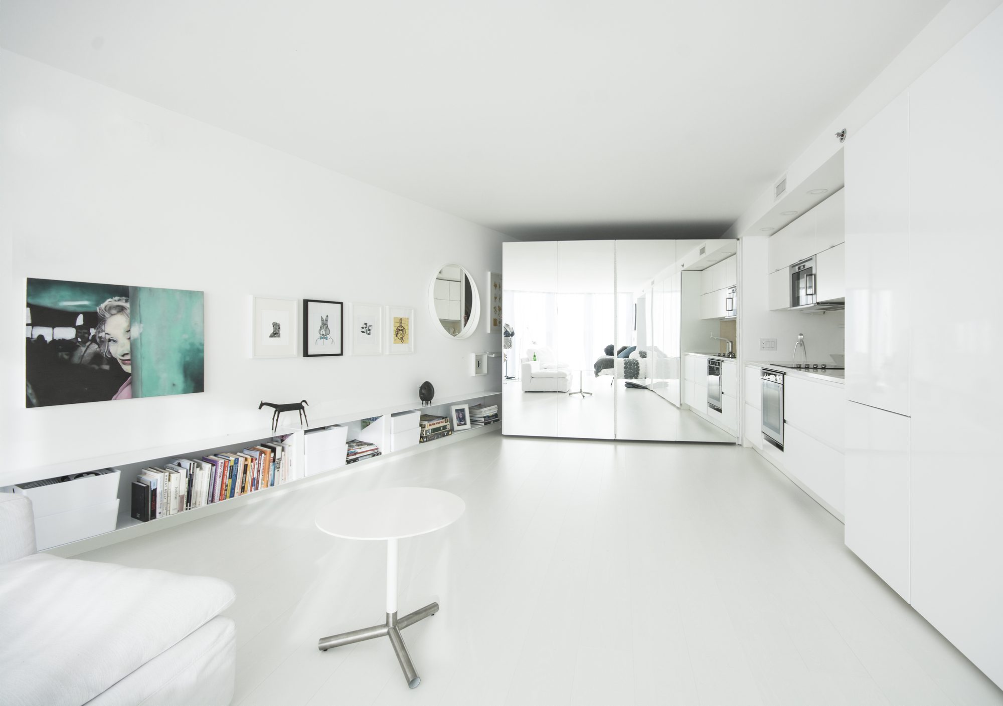 62M Apartments