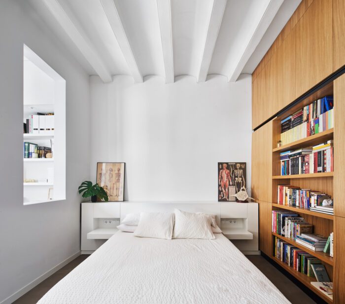 Apartment in Gracia | Kahane Architects + Maria Alarcón