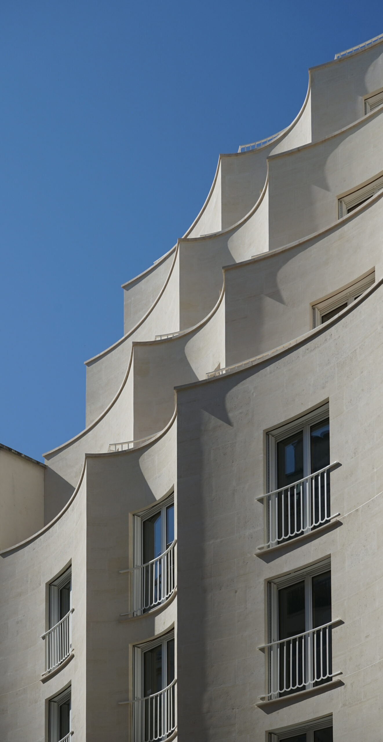 8 Housing Units in Rue Jean-Bart