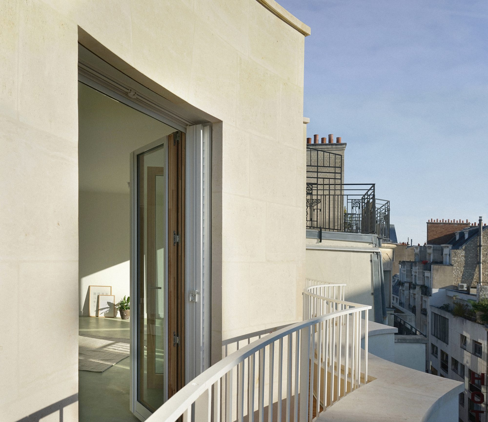 8 Housing Units in Rue Jean-Bart