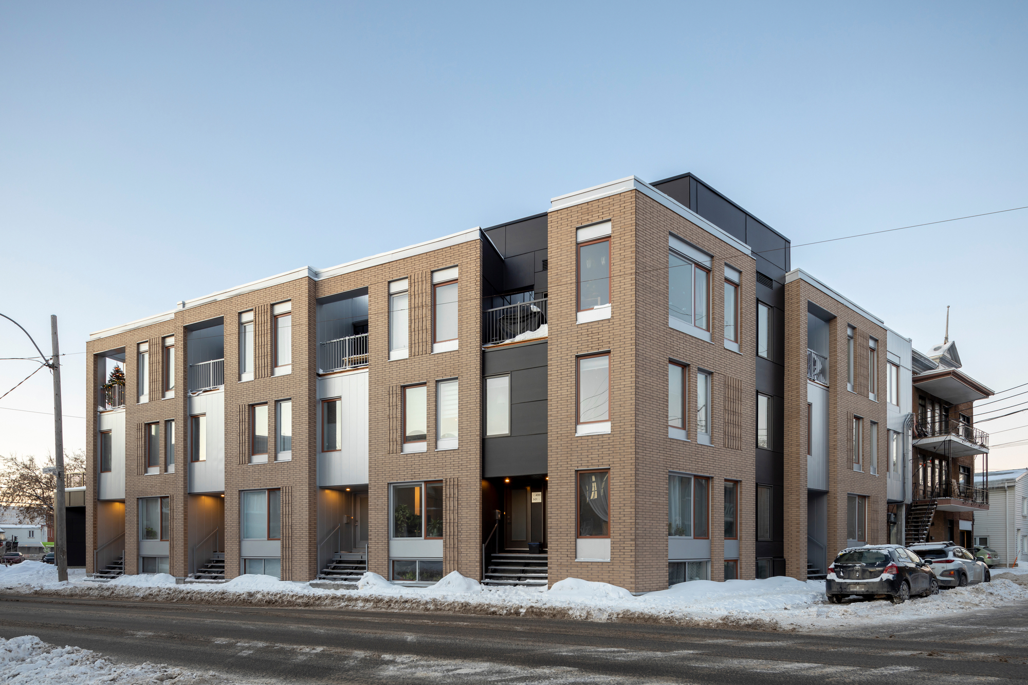 Ozias Apartments