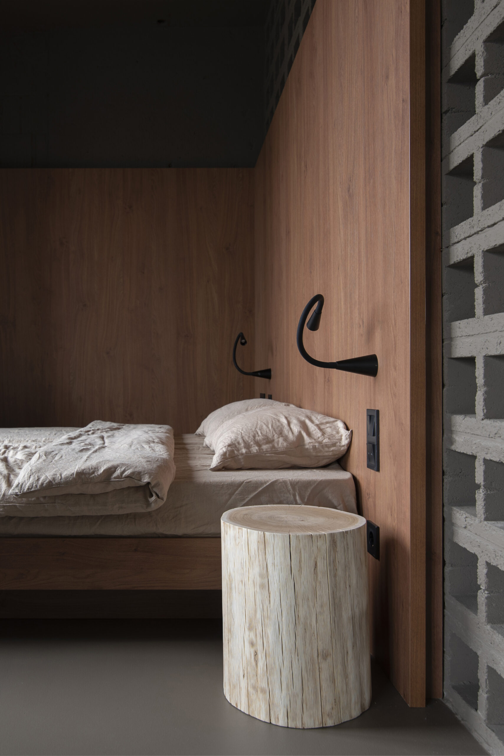 Apartment Ral 7006