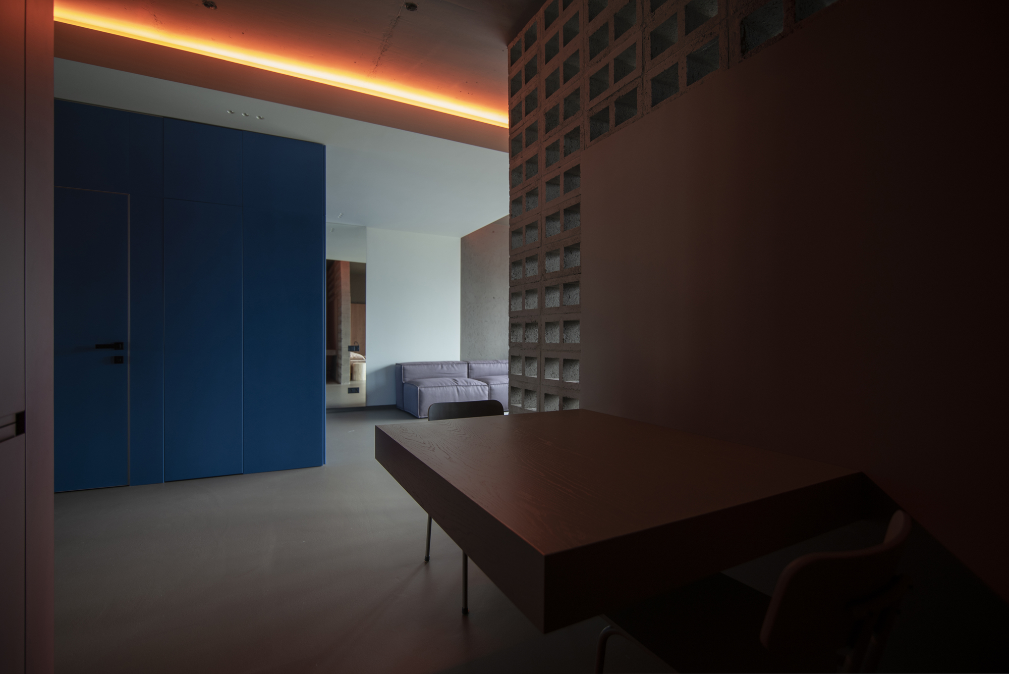 Apartment Ral 7006