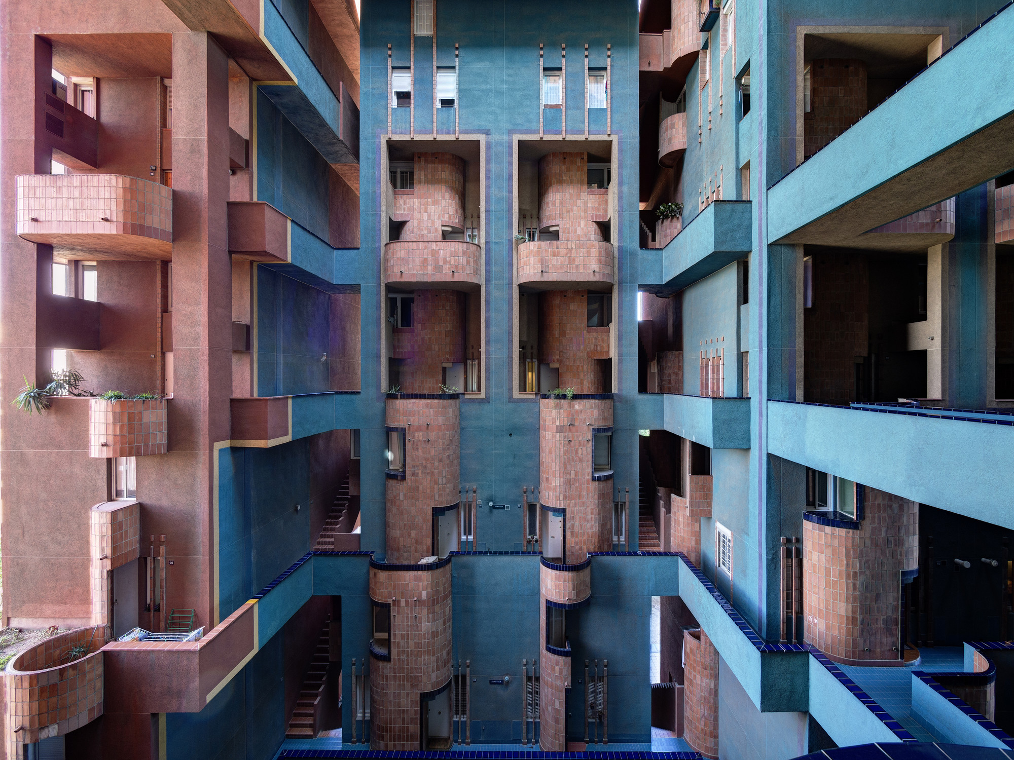 Walden 7