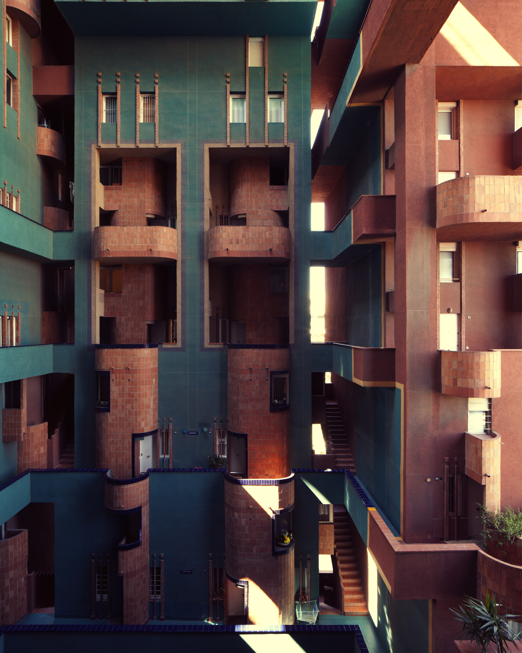 Walden 7