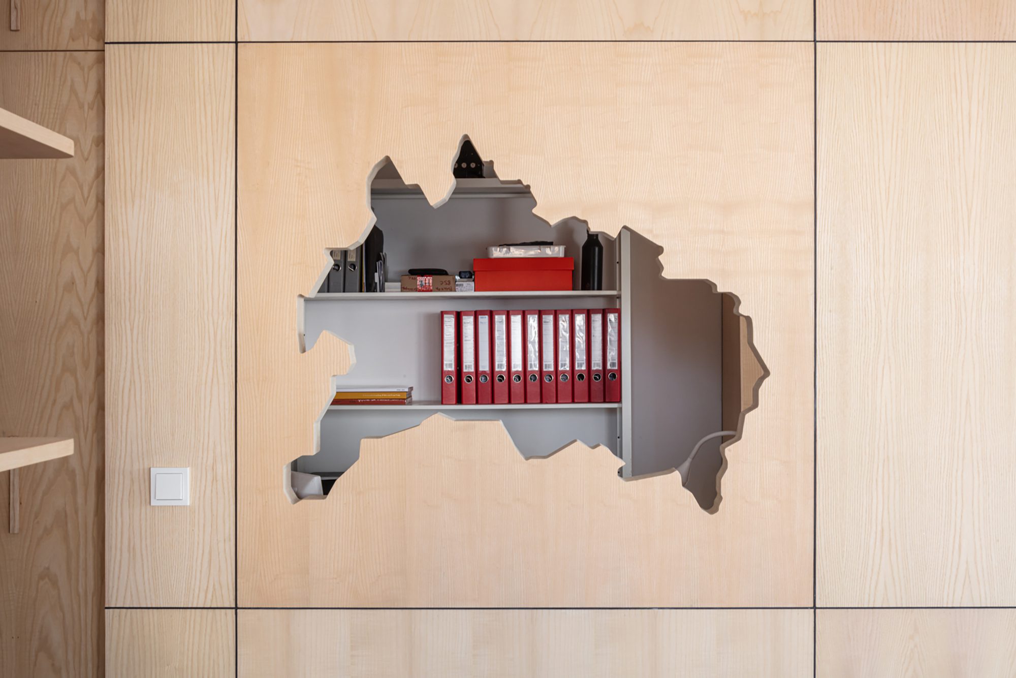 Domesticated Square Apartment