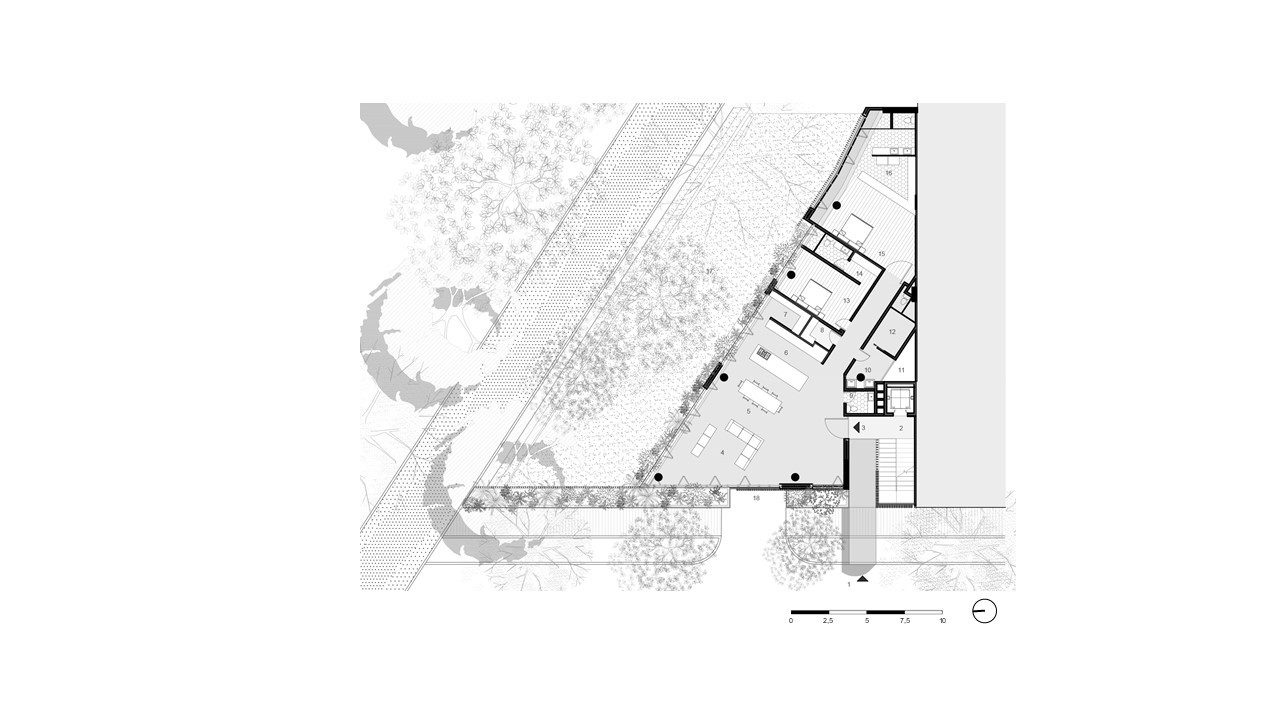 Matorral Building