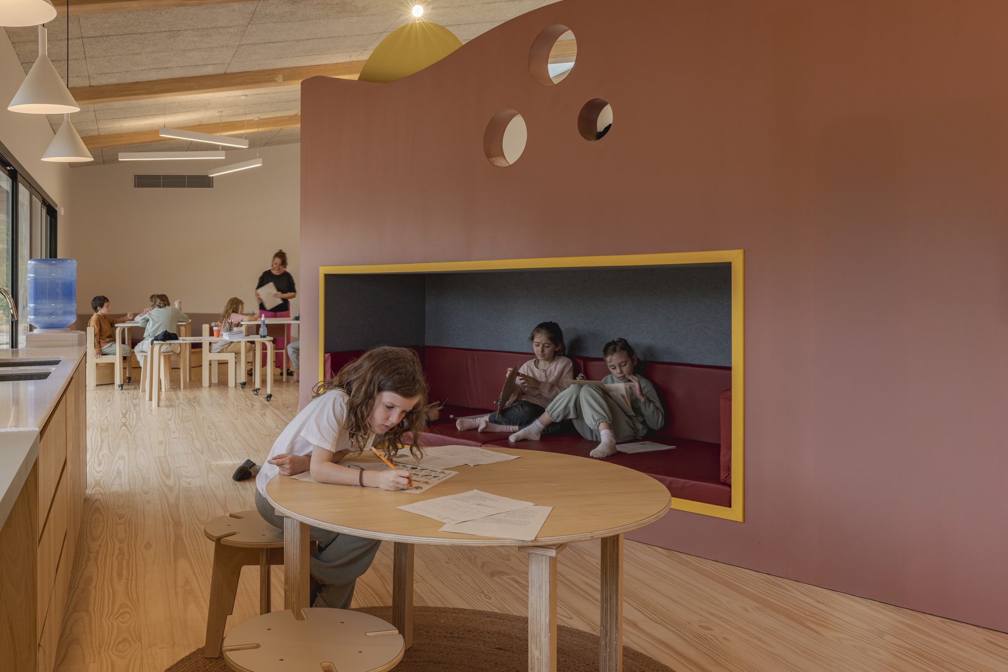 The Garzón School
