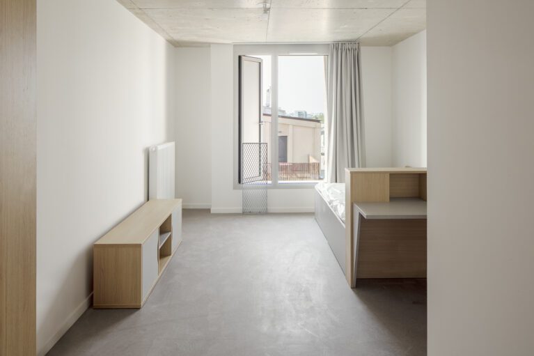 La Roca Student Housing