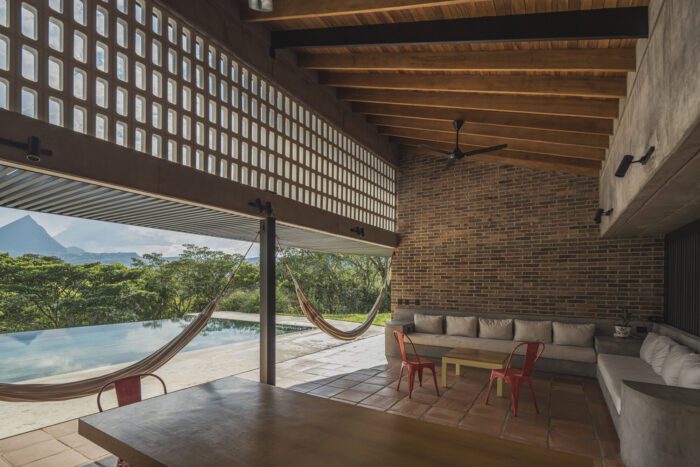 © Alejandro Arango2